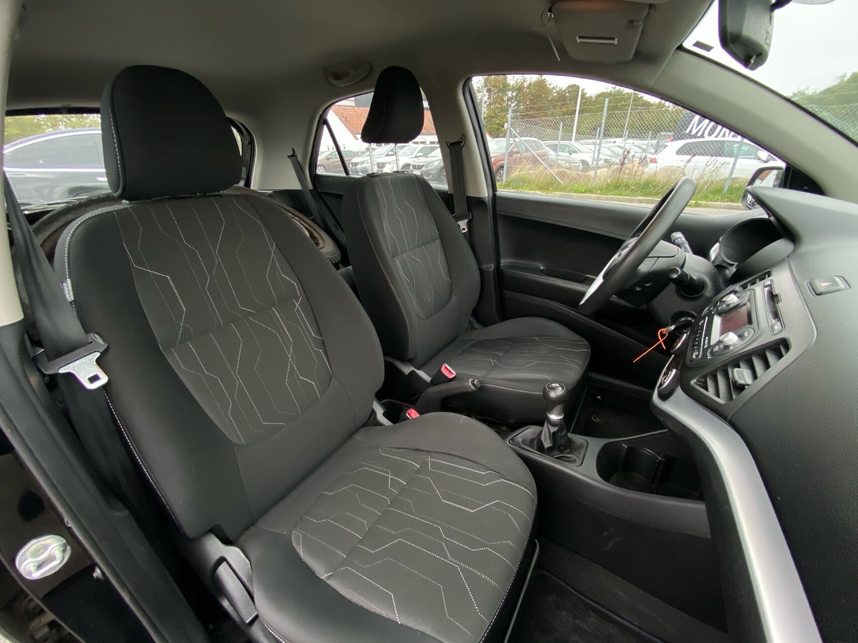 Billede af Kia Picanto 1,0 World Cup Clim 69HK 5d