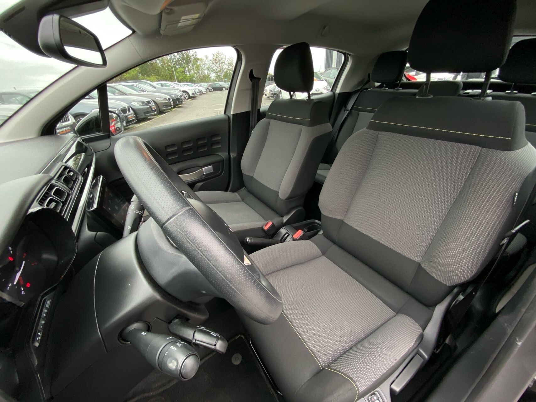 Billede af Citroën C3 1,2 PureTech Iconic 82HK 5d