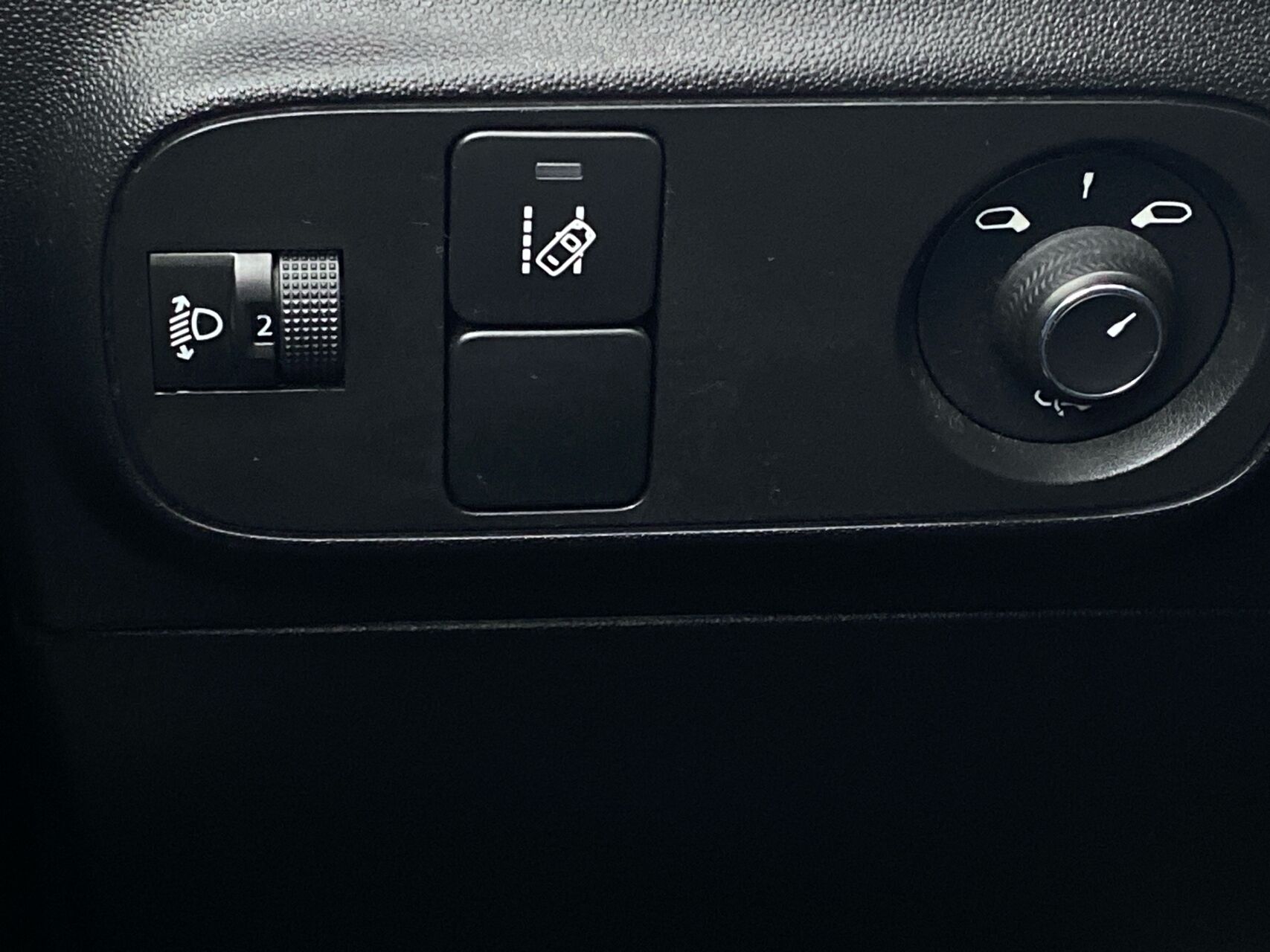 Billede af Citroën C3 1,2 PureTech Iconic 82HK 5d
