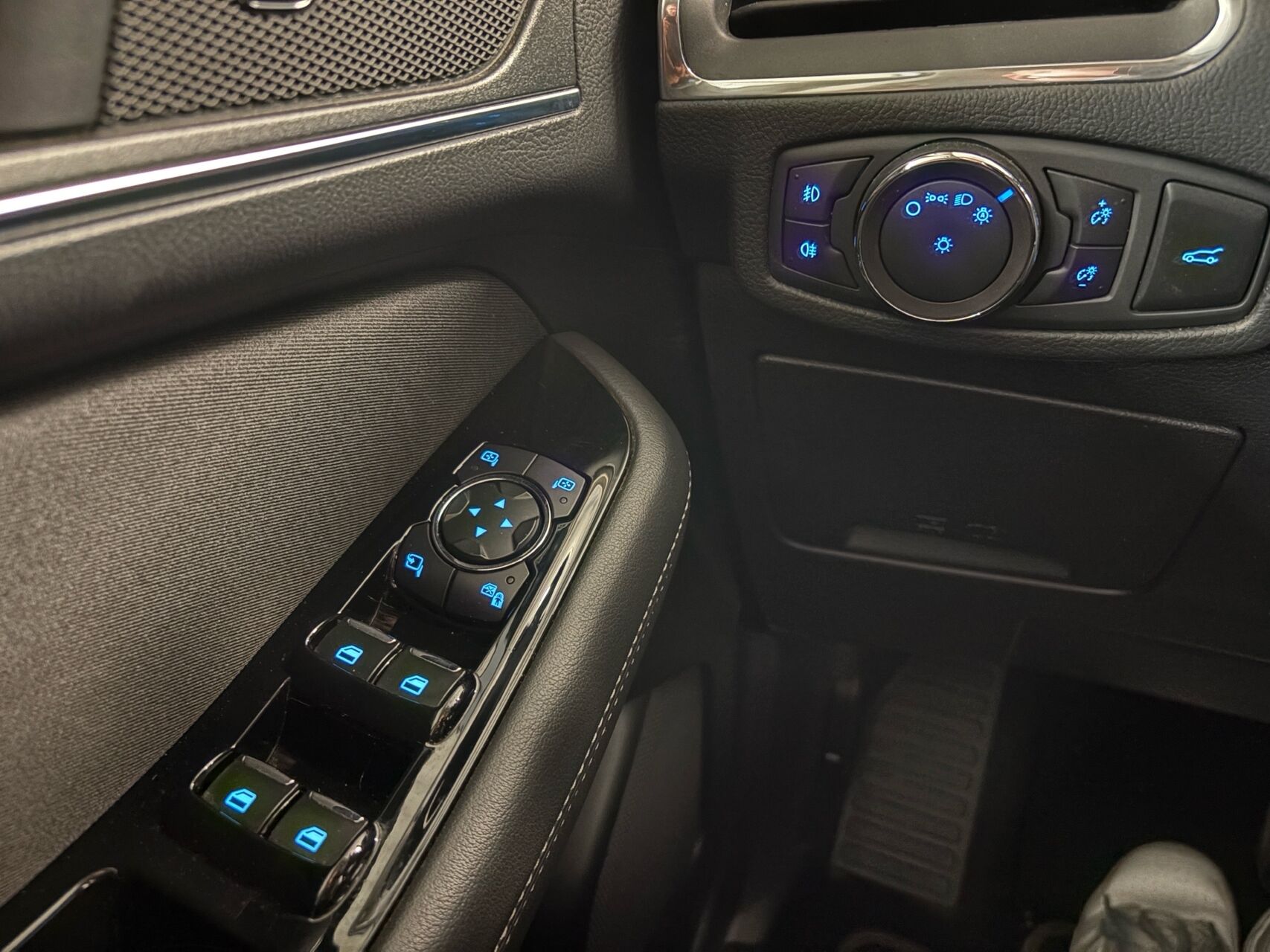 Billede af Ford S-Max 2,0 EcoBlue Titanium 150HK 8g Aut.