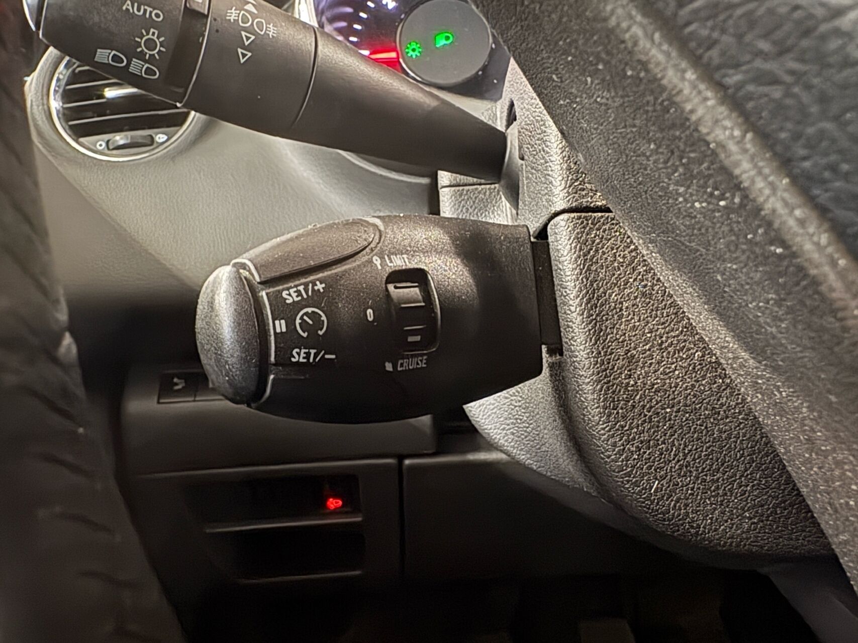 Billede af Peugeot 3008 2,0 HDI FAP Premium Plus 150HK 6g