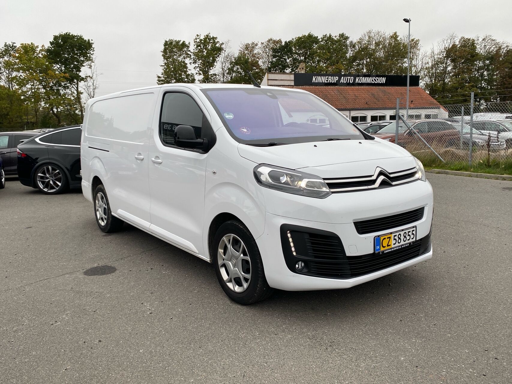 Billede af Citroën Jumpy L3 2,0 Blue HDi Masterline EAT8 145HK Van 8g Aut.