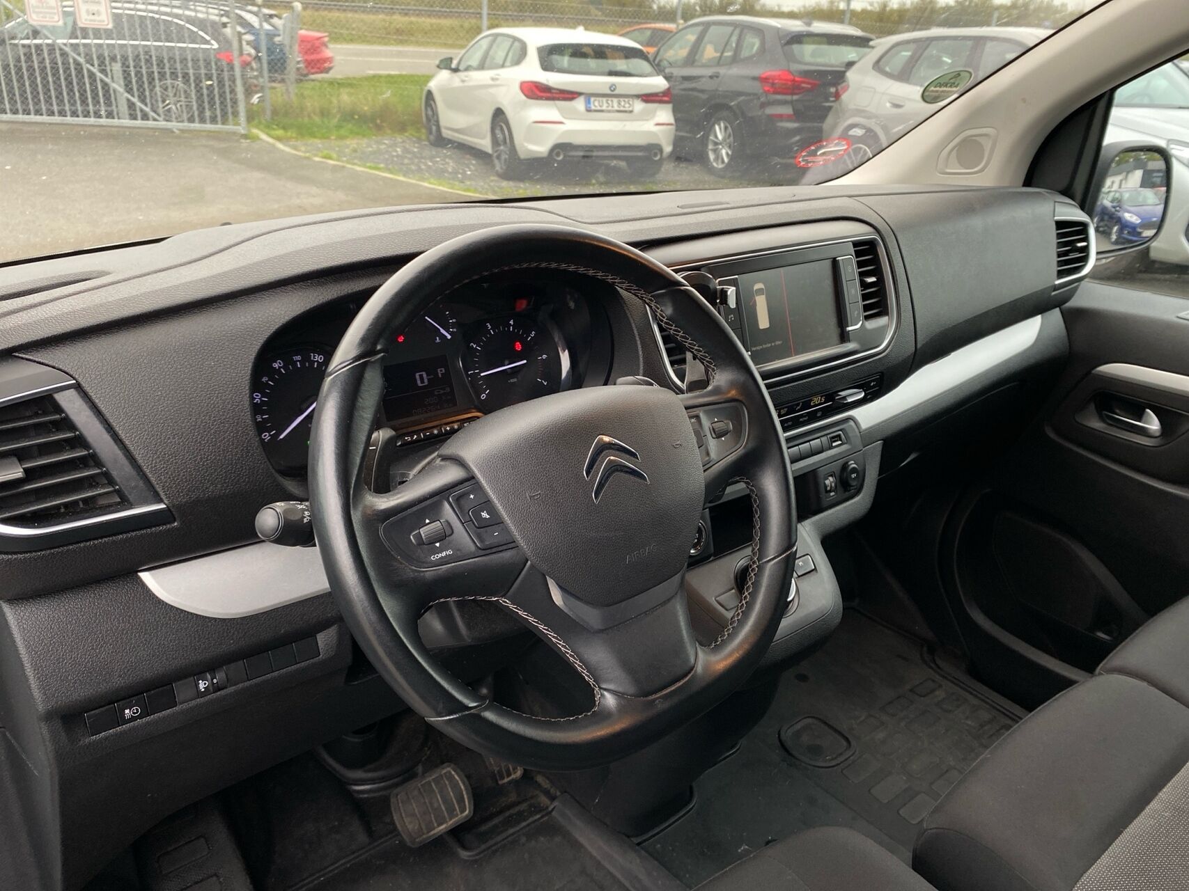 Billede af Citroën Jumpy L3 2,0 Blue HDi Masterline EAT8 145HK Van 8g Aut.