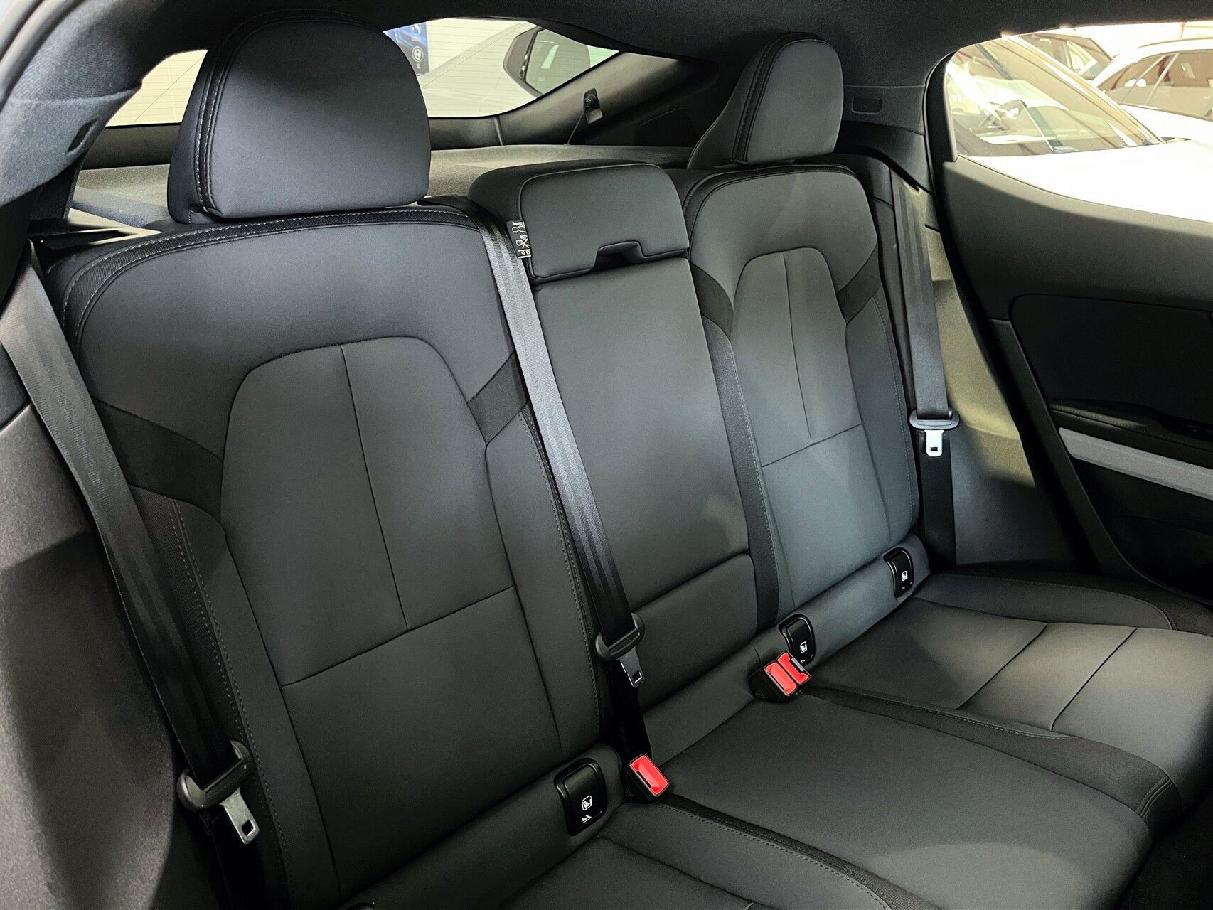 Billede af Polestar 2 EL Long range Single motor Plus 231HK 5d Aut.