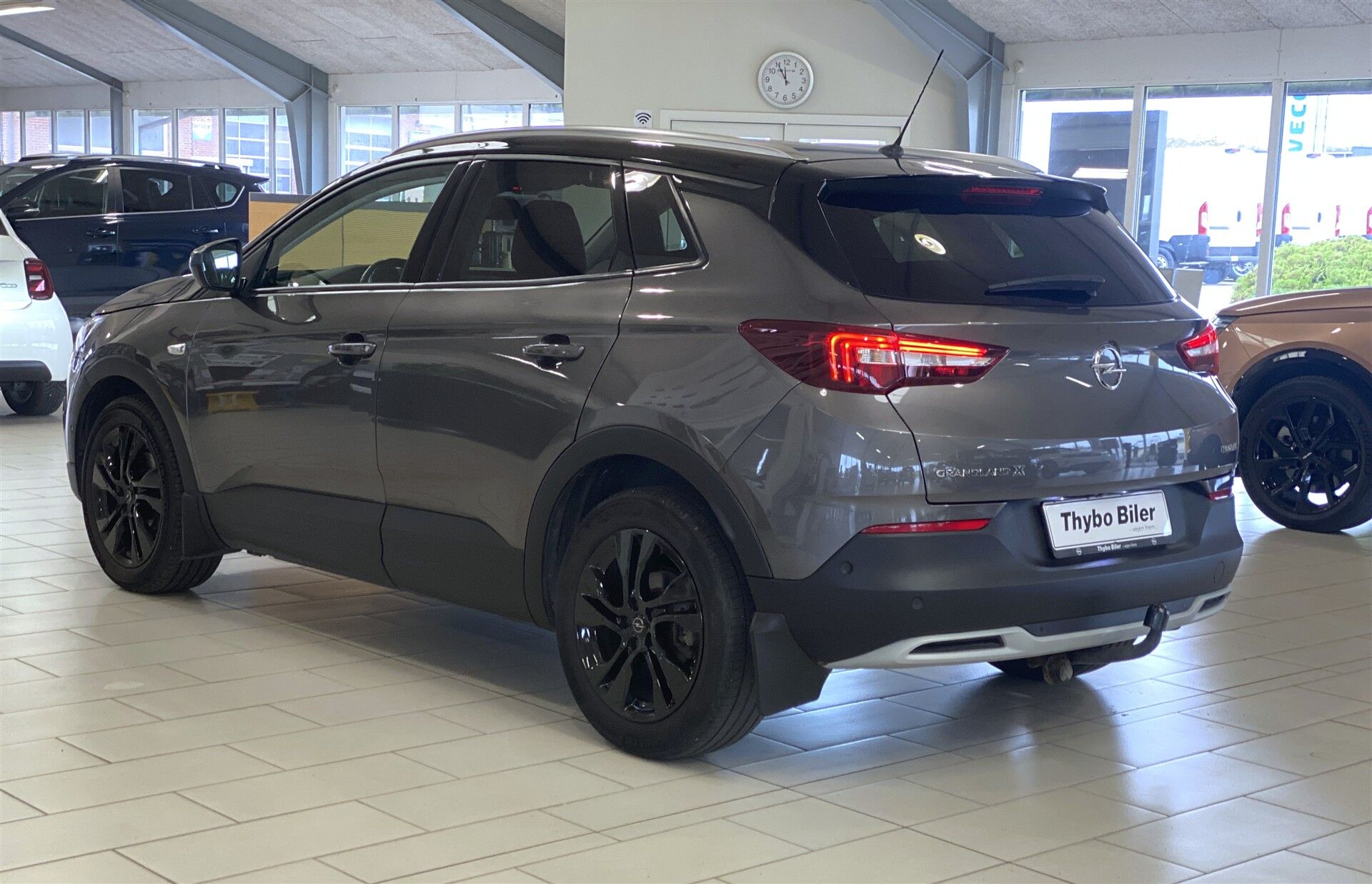 Billede af Opel Grandland X 1,2 T Elegance Start/Stop 130HK 5d 6g