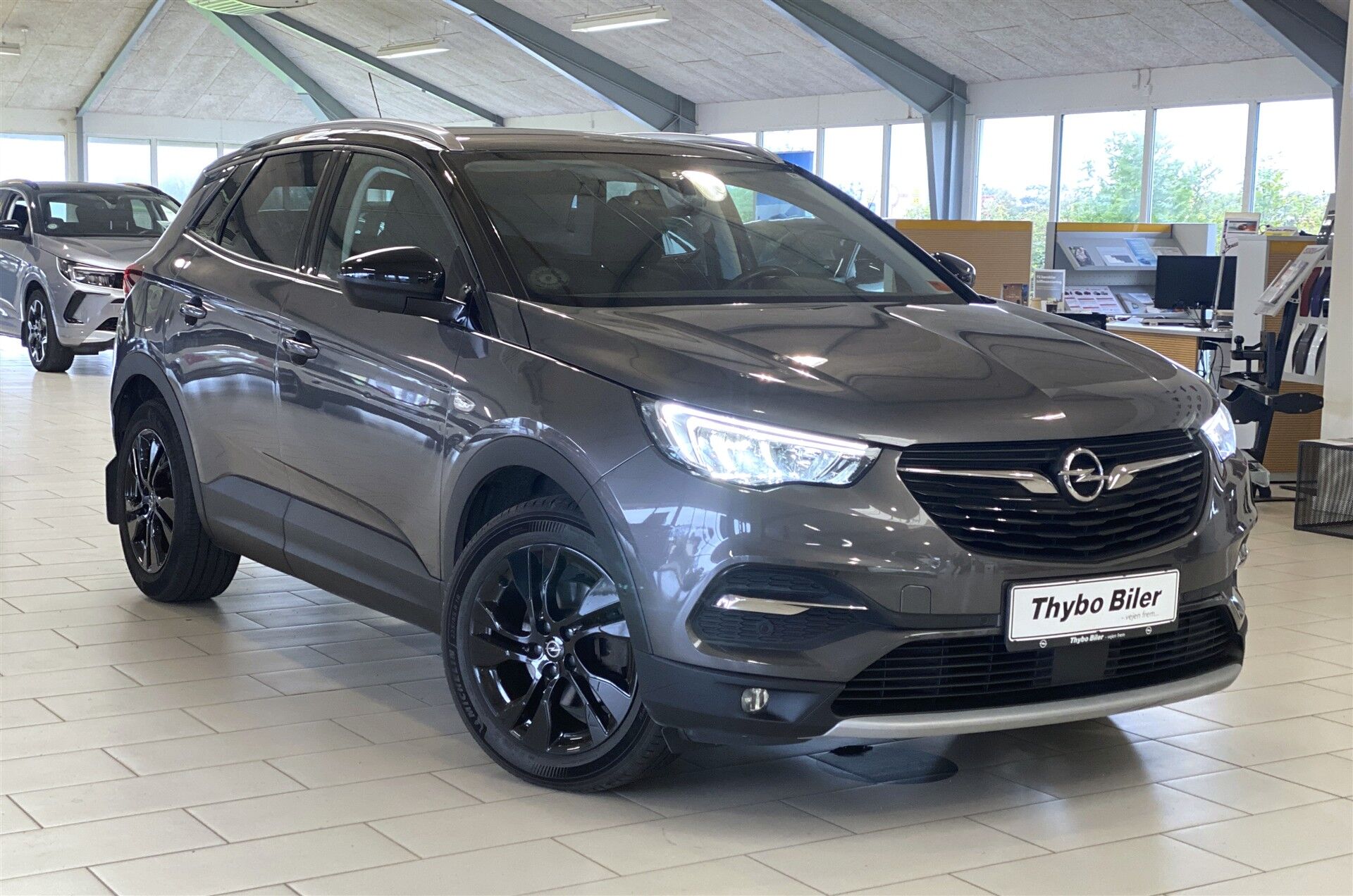 Billede af Opel Grandland X 1,2 T Elegance Start/Stop 130HK 5d 6g