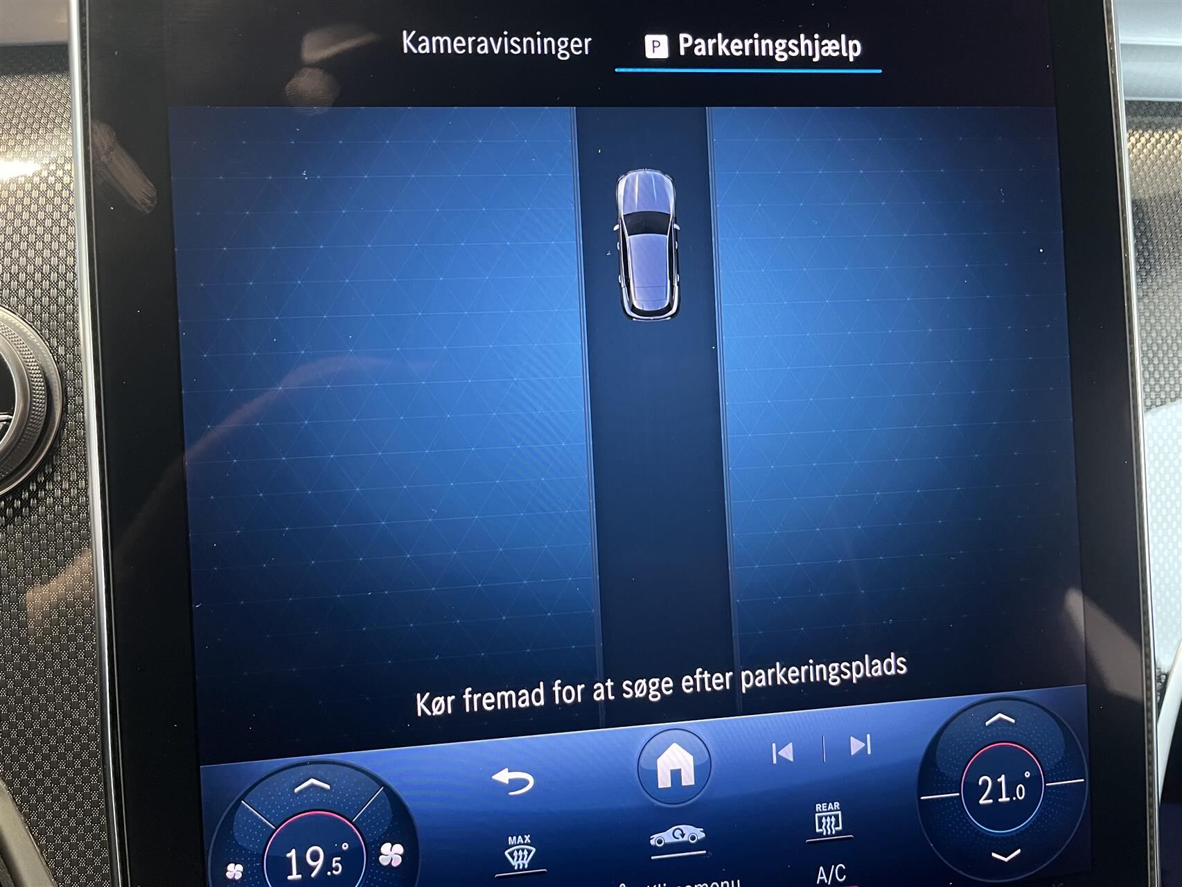 Billede af Mercedes-Benz GLC300 e 2,0 Plugin-hybrid 4Matic 9G-Tronic 313HK 5d 9g Aut.