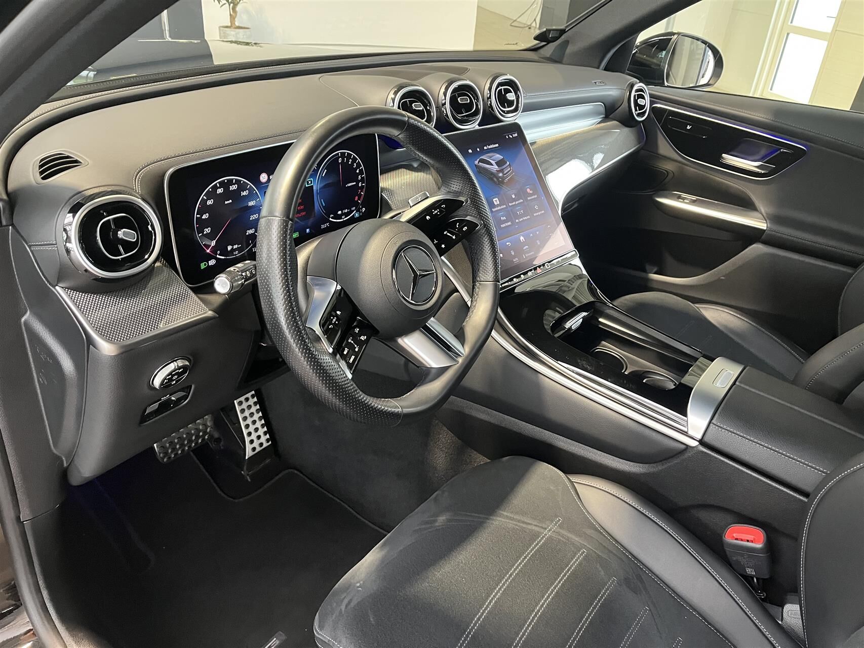 Billede af Mercedes-Benz GLC300 e 2,0 Plugin-hybrid 4Matic 9G-Tronic 313HK 5d 9g Aut.