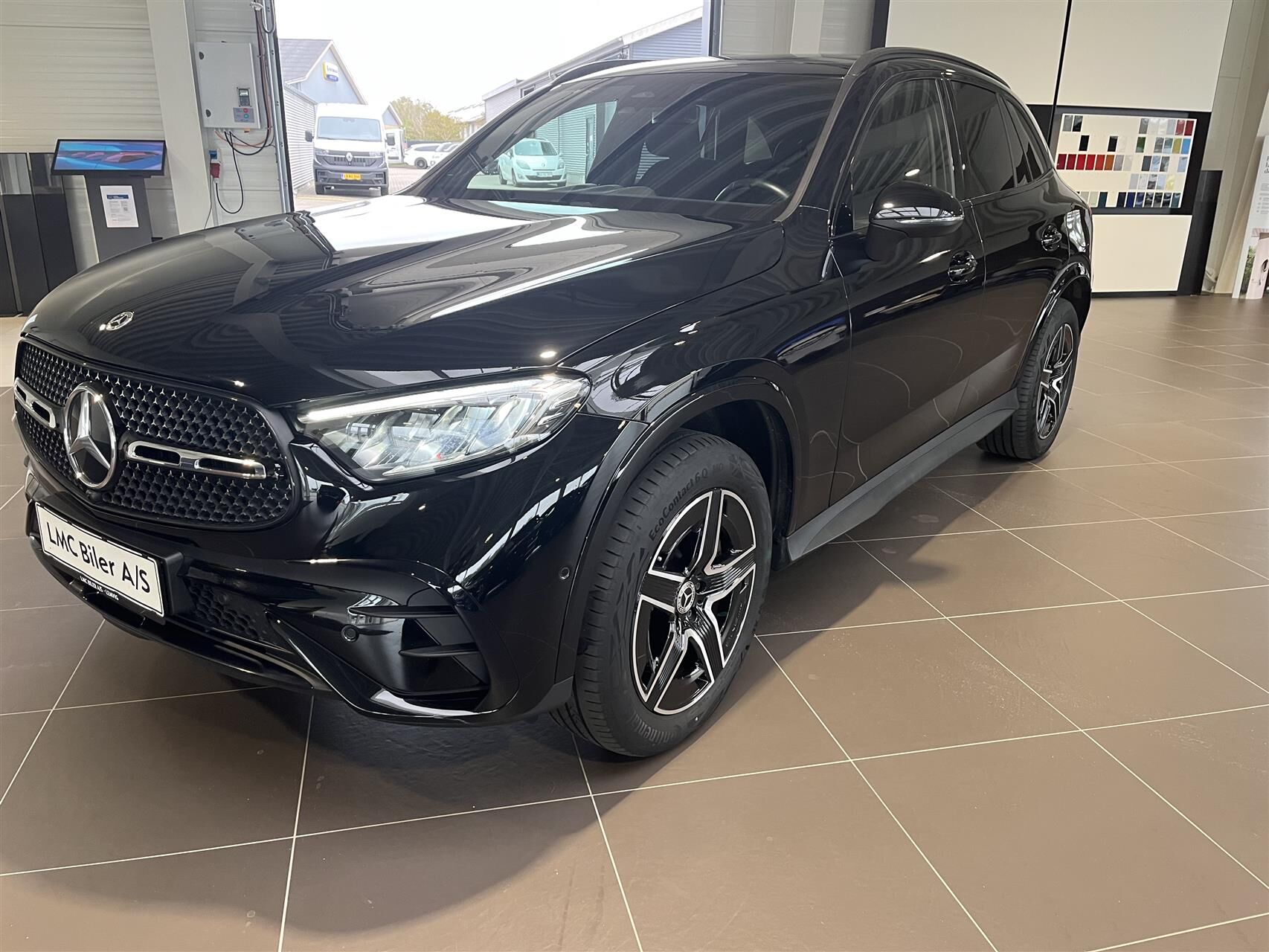 Billede af Mercedes-Benz GLC300 e 2,0 Plugin-hybrid 4Matic 9G-Tronic 313HK 5d 9g Aut.