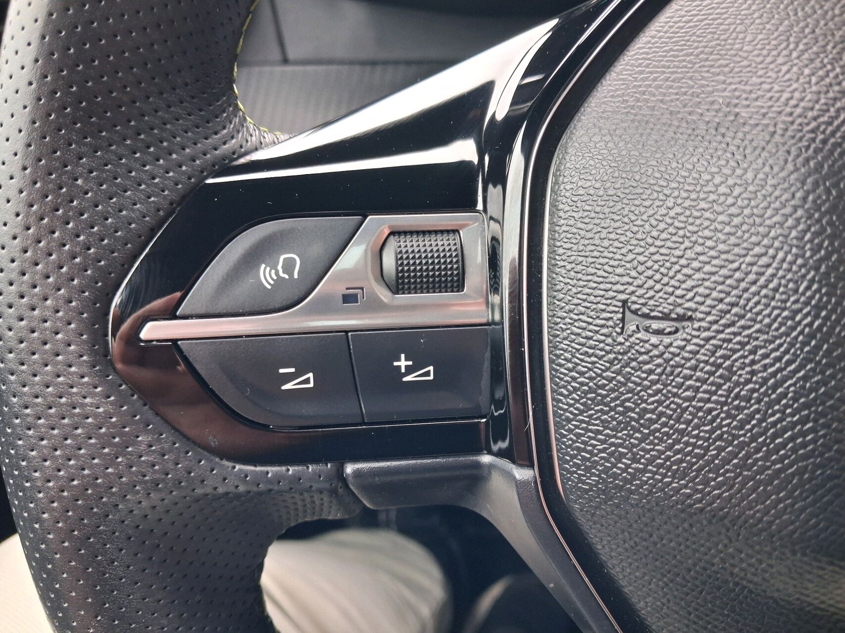 Billede af Peugeot e-208 EL GT 136HK 5d Aut.