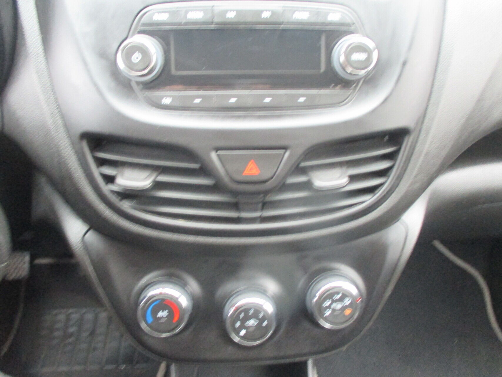 Billede af Opel Karl 1,0 Enjoy 75HK 5d