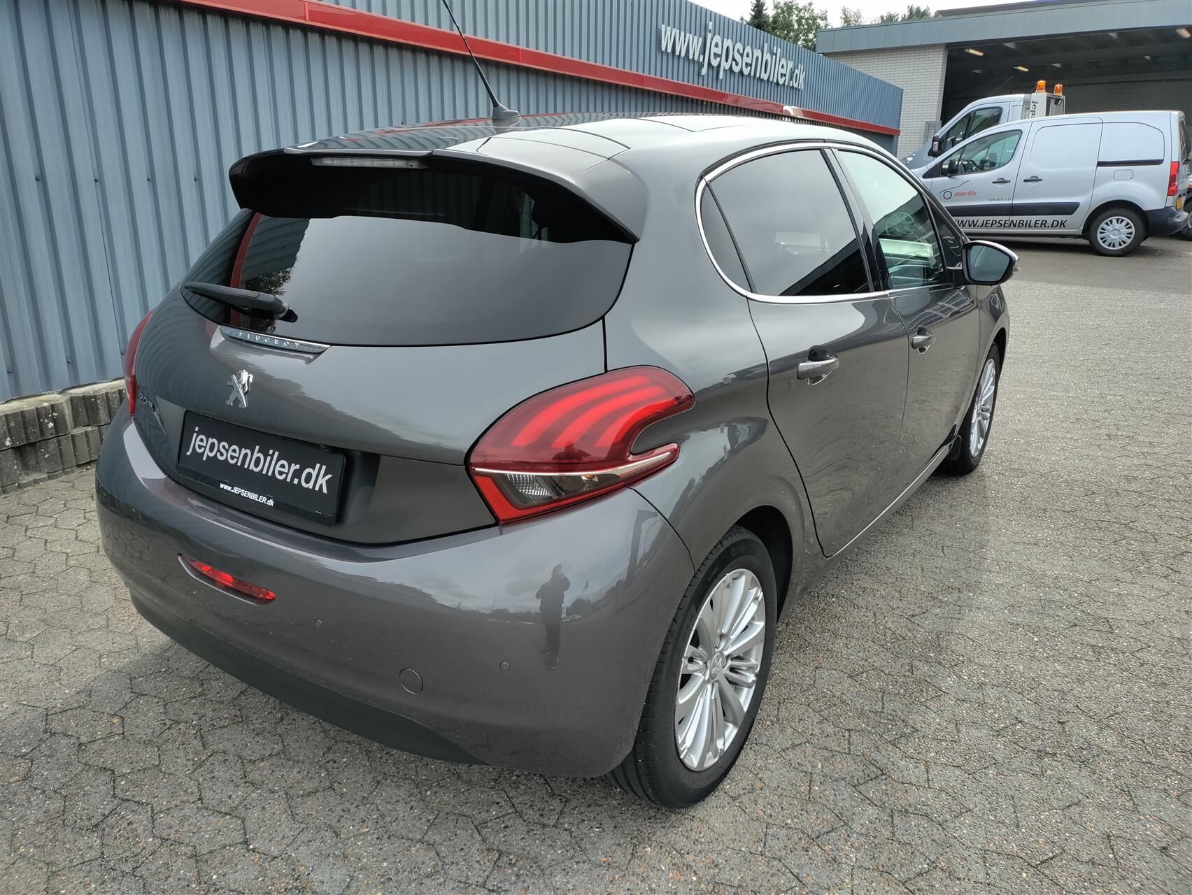 Billede af Peugeot 208 1,2 PureTech Exclusive Plus 82HK 5d