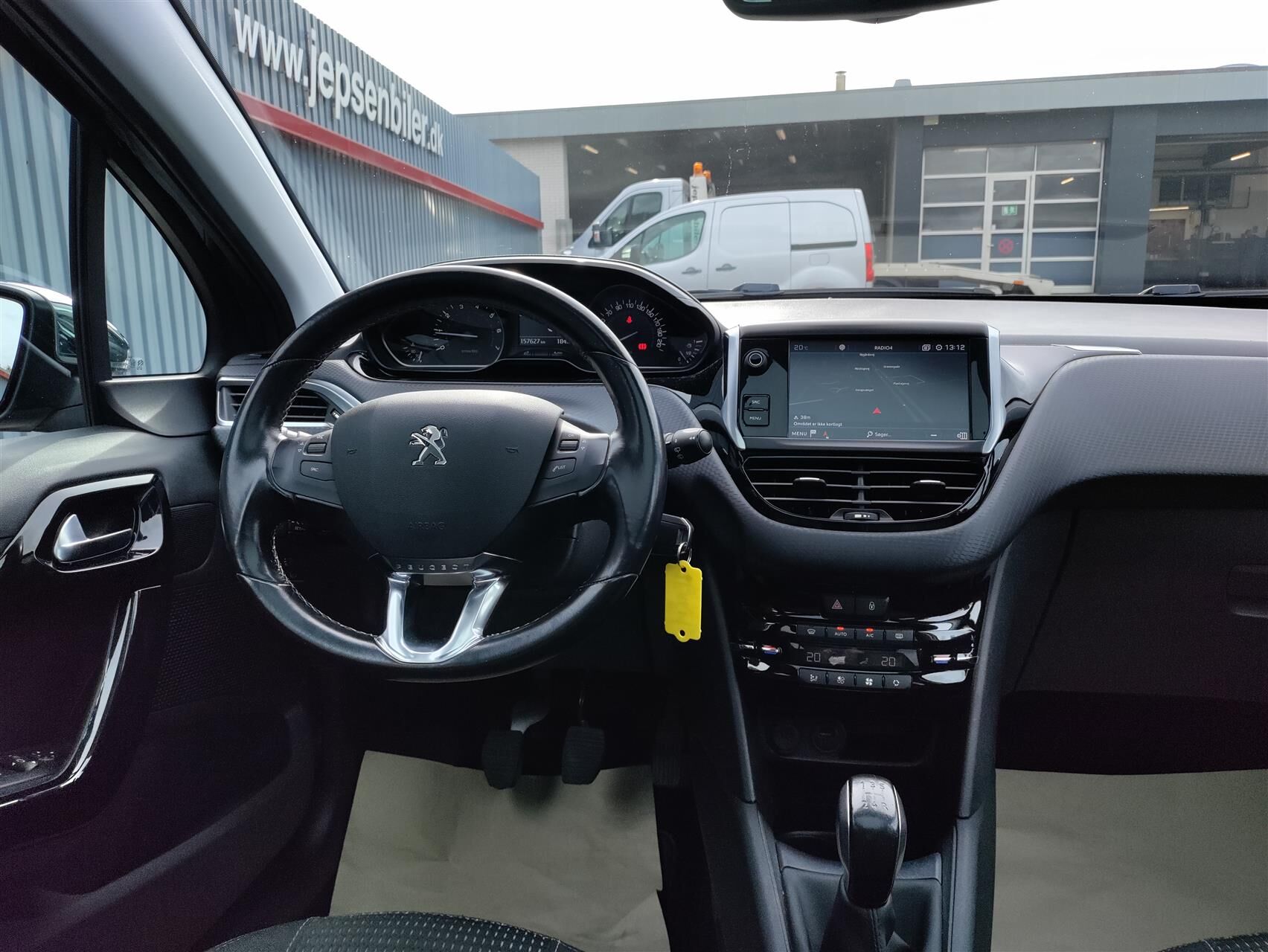 Billede af Peugeot 208 1,2 PureTech Exclusive Plus 82HK 5d