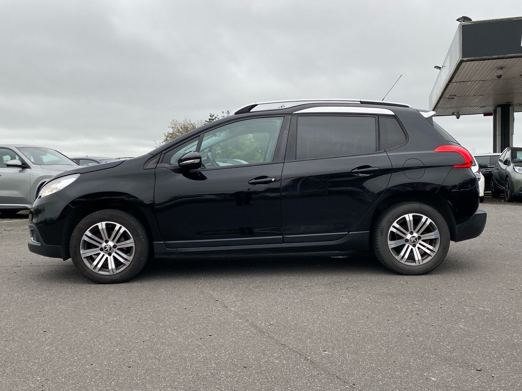Billede af Peugeot 2008 1,2 VTi Plus 82HK
