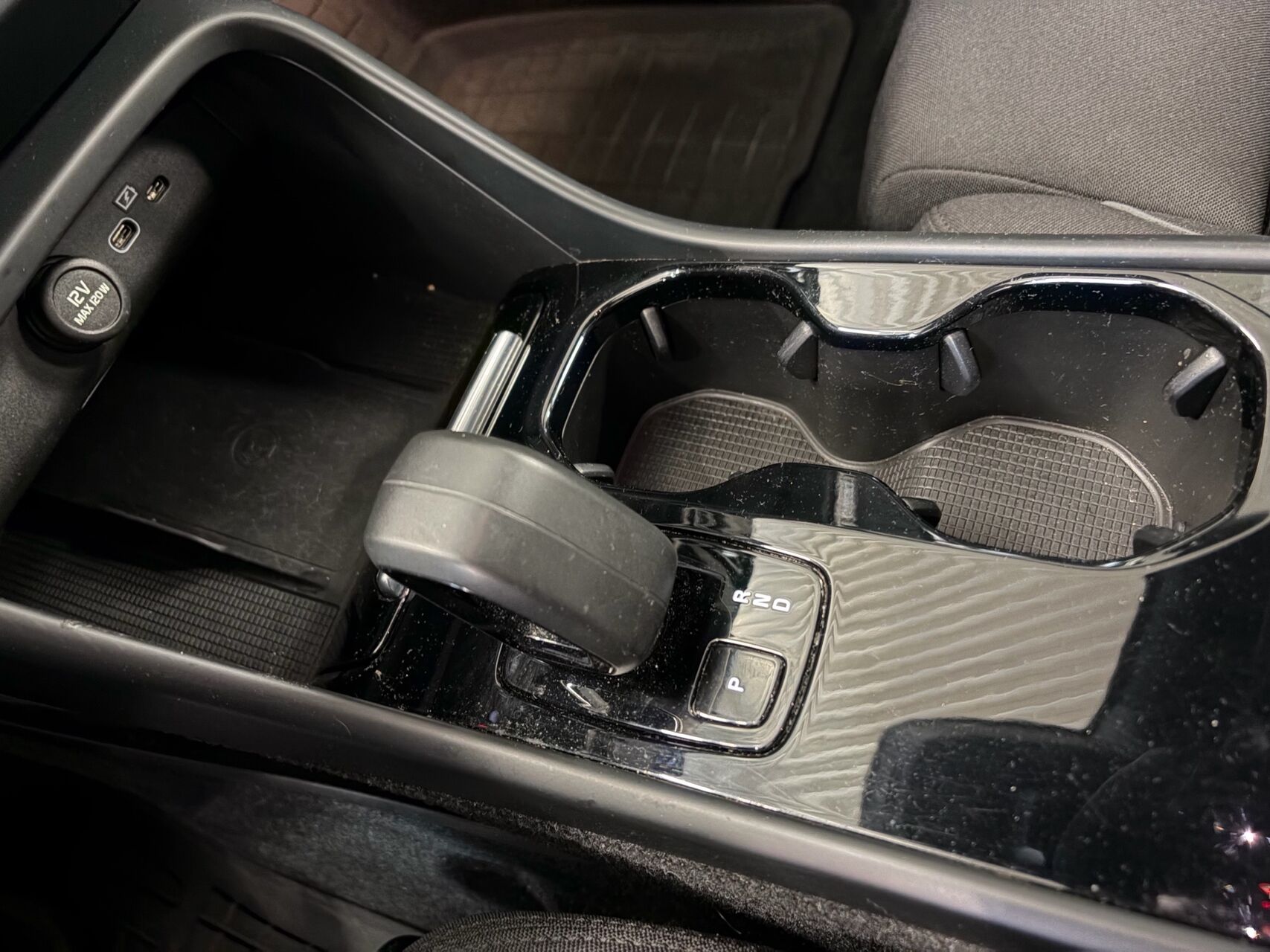 Billede af Volvo XC40 P6 Recharge Plus 231HK 5d Aut.