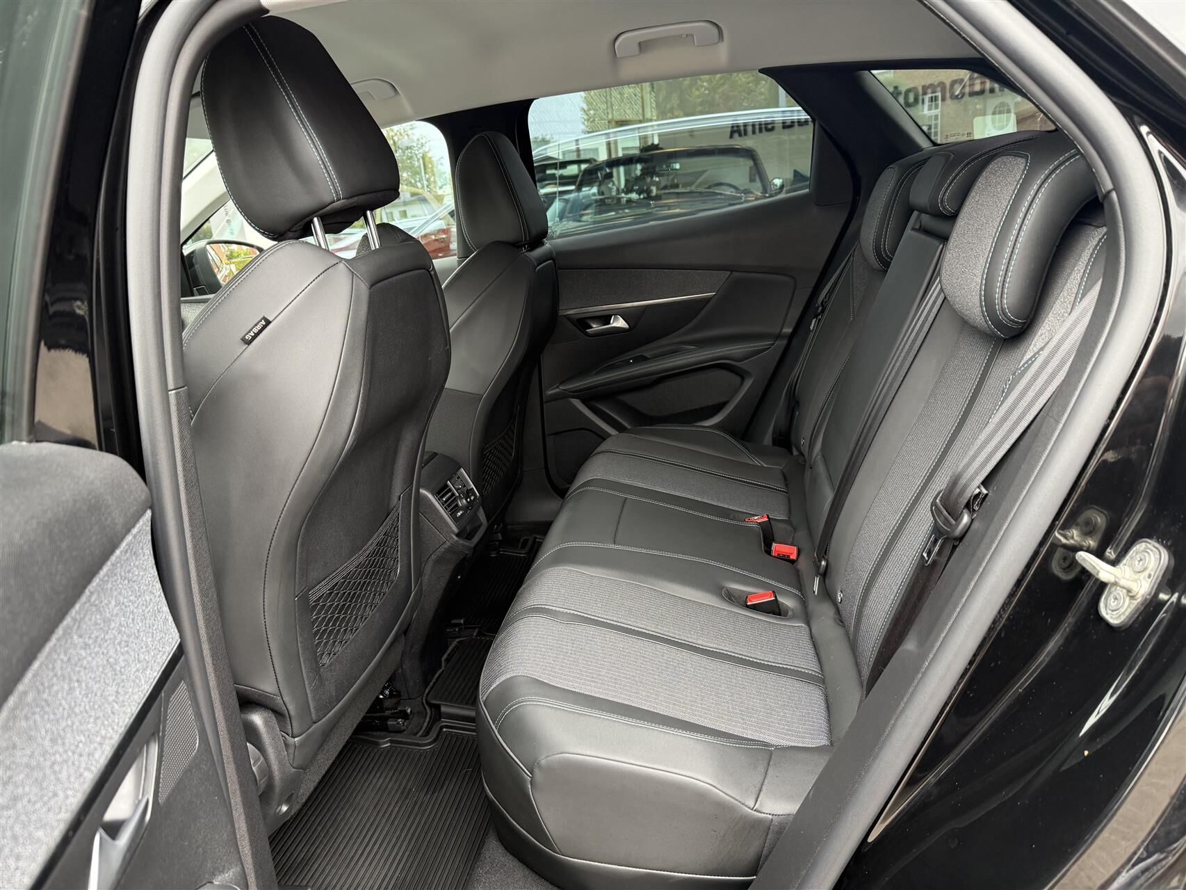 Billede af Peugeot 3008 1,6 PureTech  Plugin-hybrid Allure Pack EAT8 225HK 5d 8g Aut.