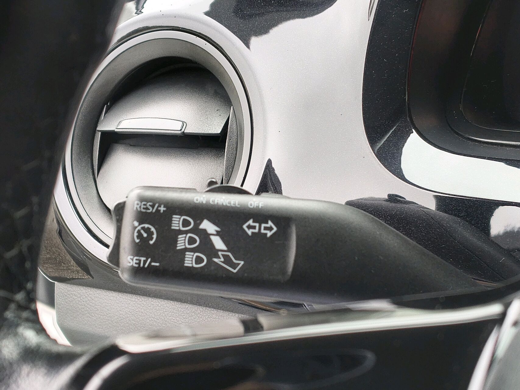 Billede af VW up 1,0 MPI BMT Move 60HK 5d