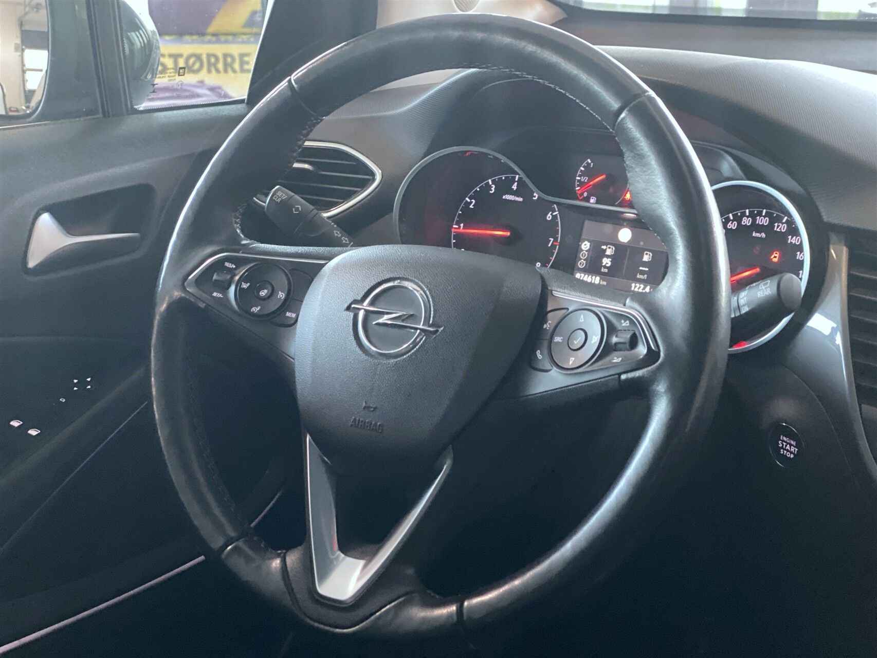 Billede af Opel Crossland 1,2 First Edition 83HK 5d