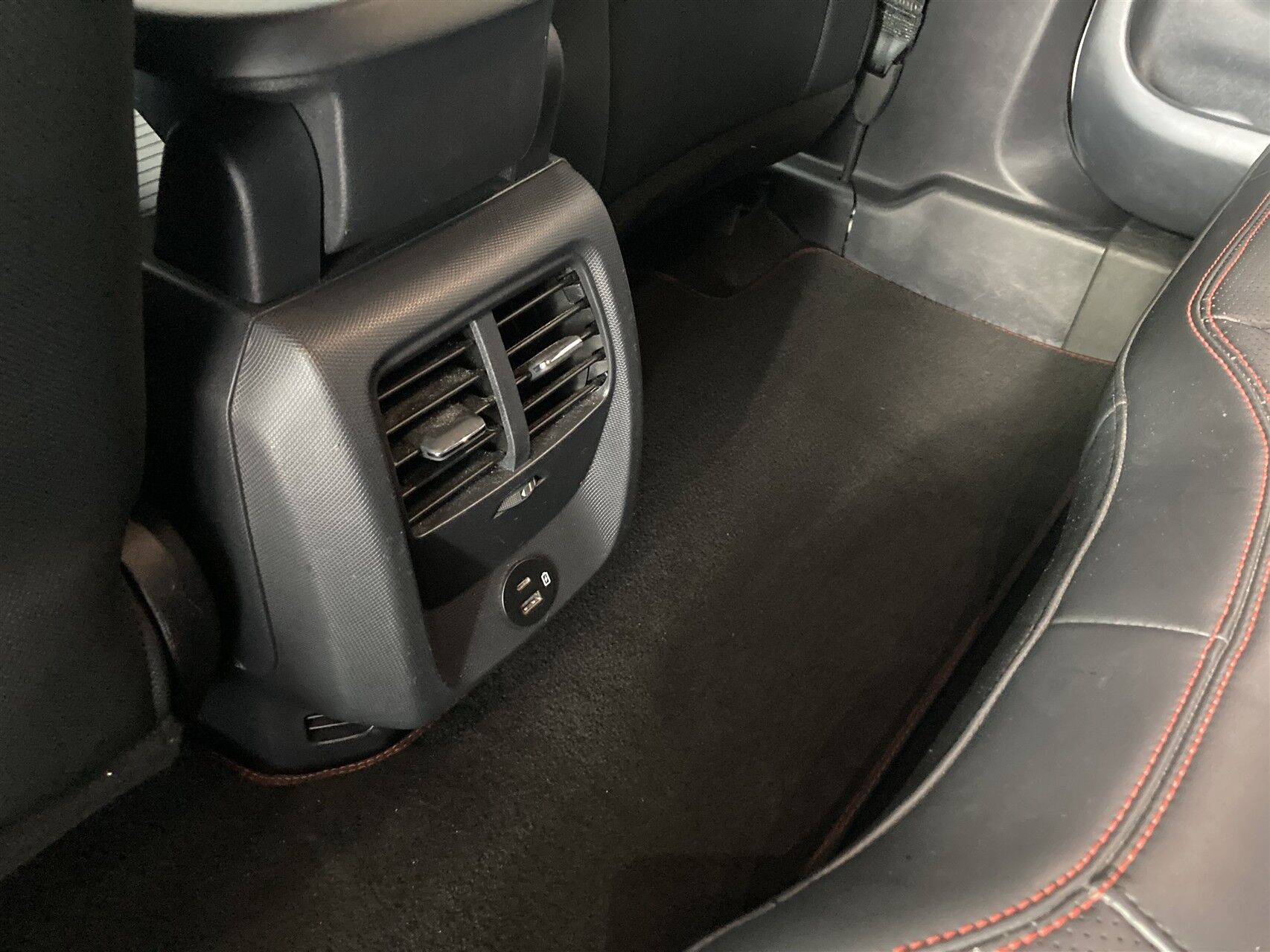 Billede af Ford Mustang Mach-E EL UR Premium 294HK 5d Aut.