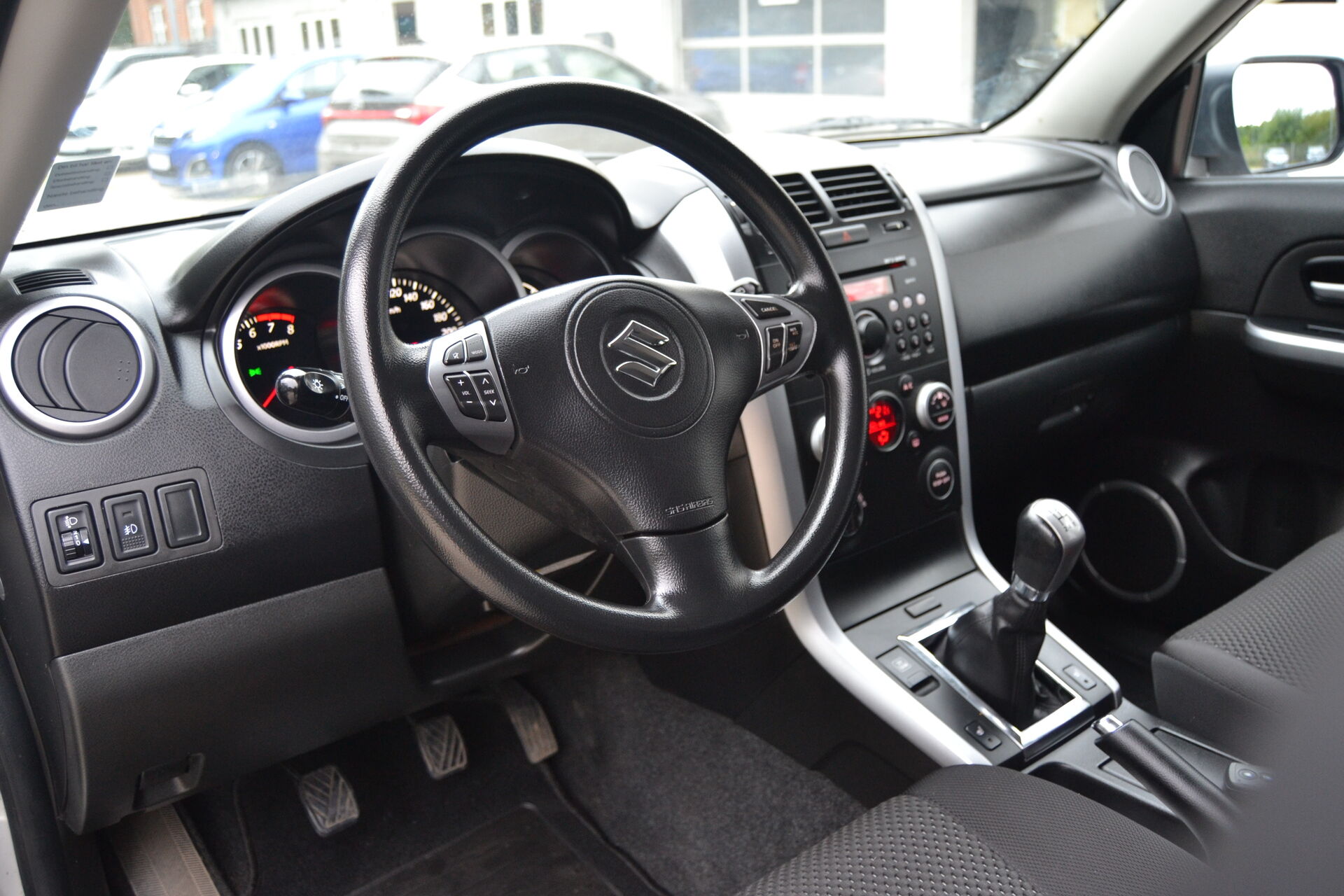 Billede af Suzuki Grand Vitara 2,4 GLX 4x4 169HK 5d