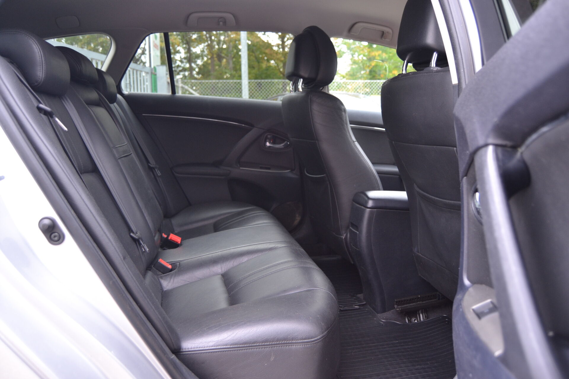 Billede af Toyota Avensis 1,8 VVT-I TX 147HK Stc 6g