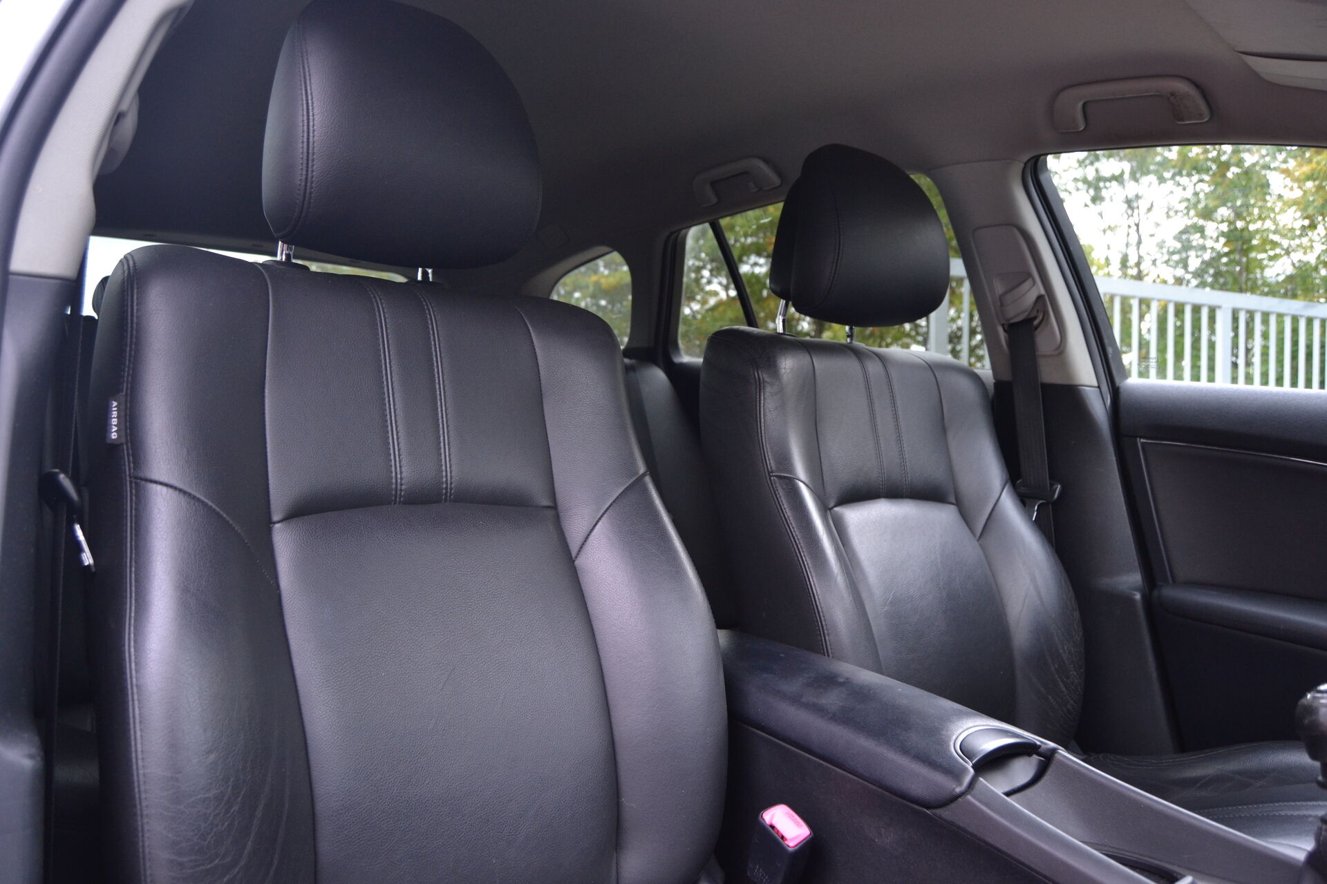 Billede af Toyota Avensis 1,8 VVT-I TX 147HK Stc 6g