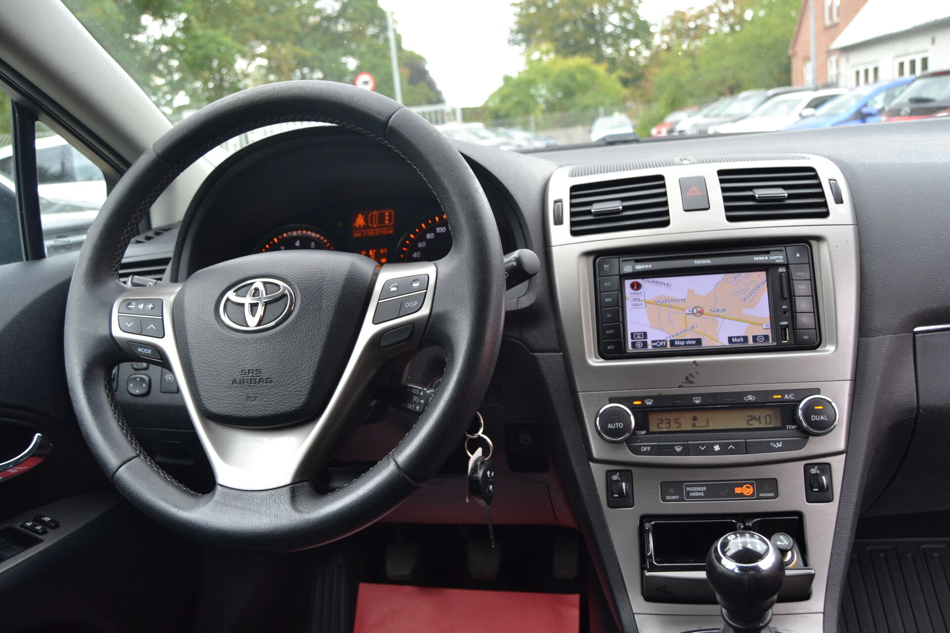 Billede af Toyota Avensis 1,8 VVT-I TX 147HK Stc 6g