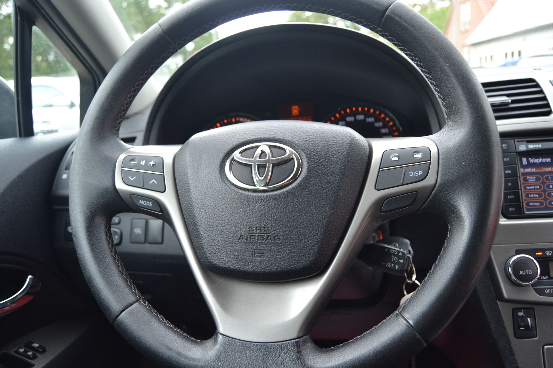 Billede af Toyota Avensis 1,8 VVT-I TX 147HK Stc 6g
