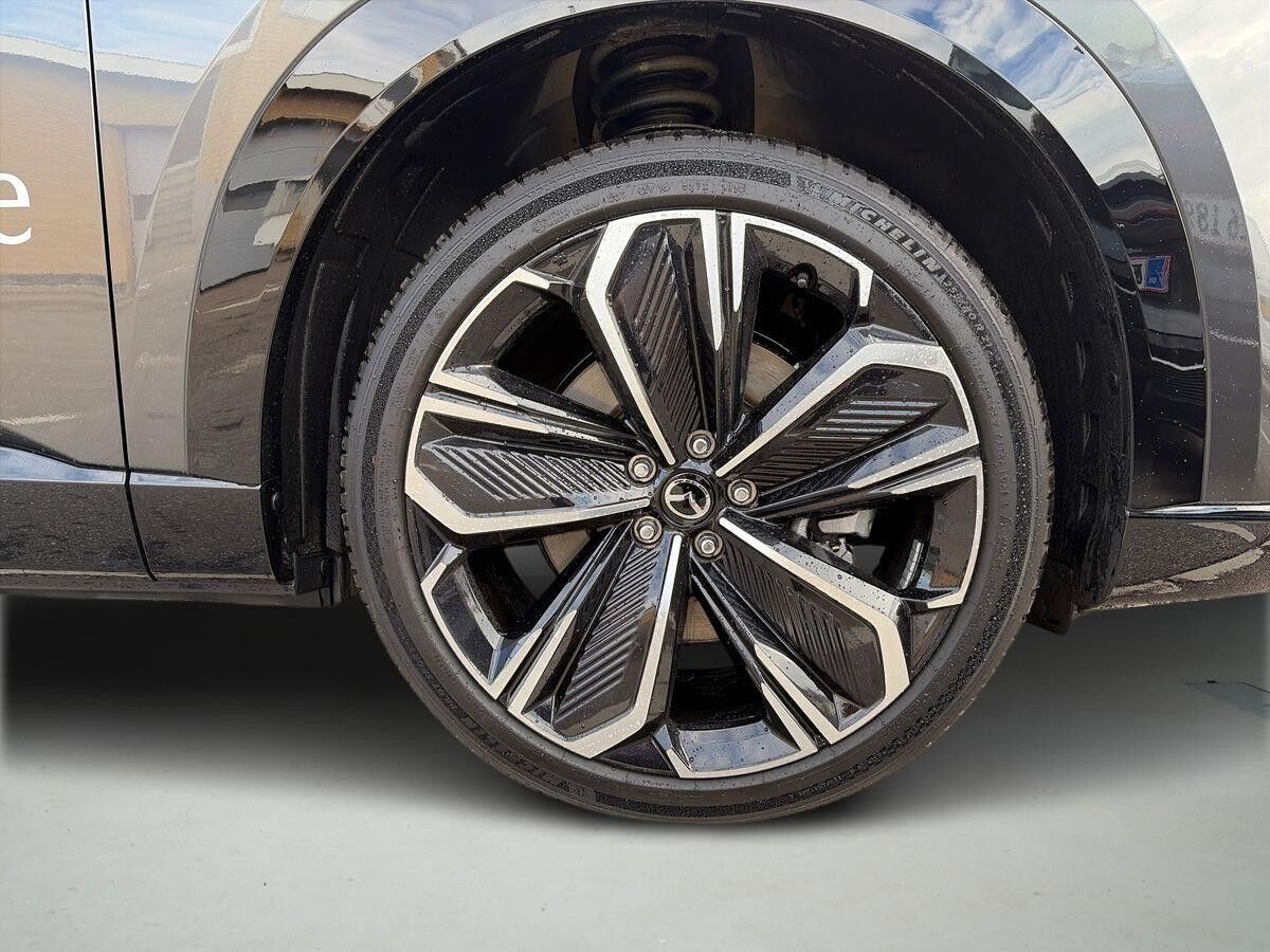 Billede af Mazda CX-6e EL Takumi 258HK 5d Aut.