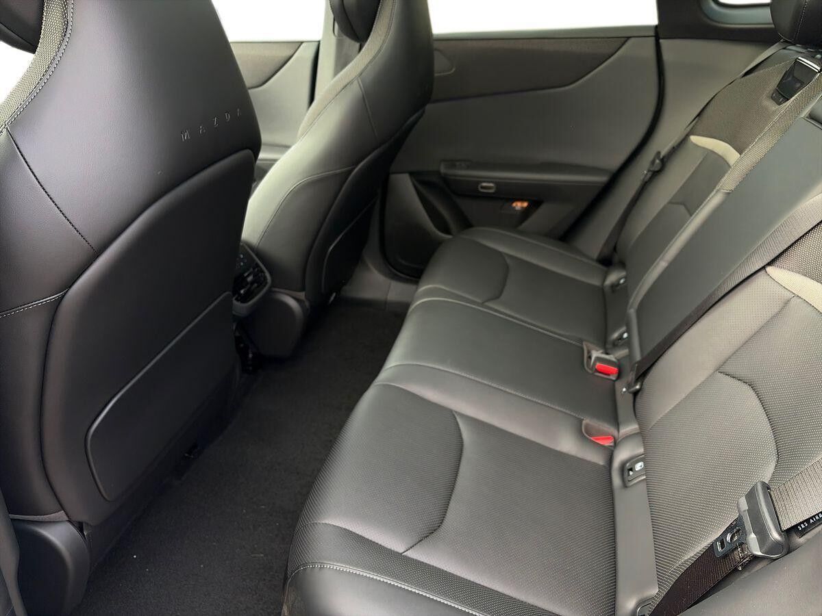 Billede af Mazda CX-6e EL Takumi 258HK 5d Aut.
