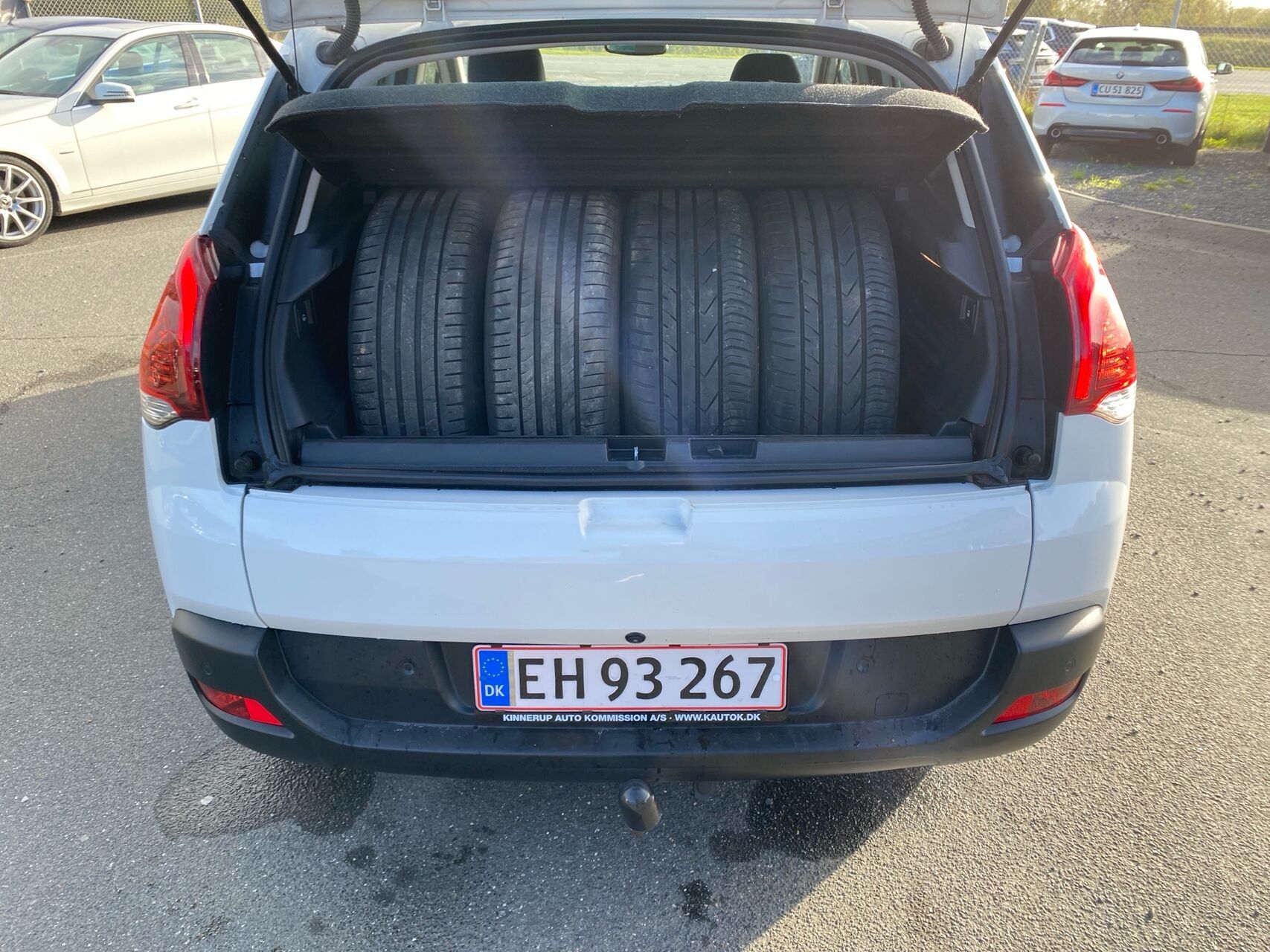 Billede af Peugeot 3008 1,2 e-THP Active 130HK 5d 6g