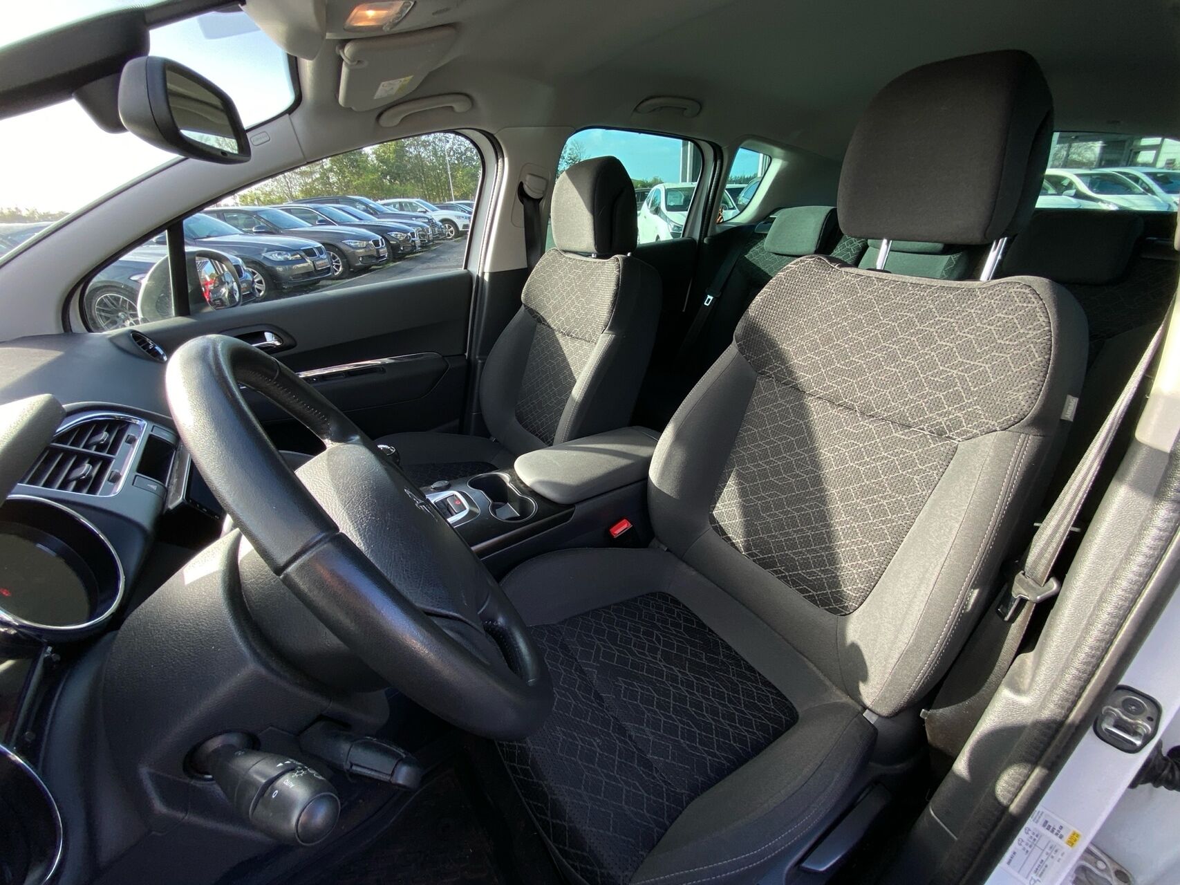 Billede af Peugeot 3008 1,2 e-THP Active 130HK 5d 6g