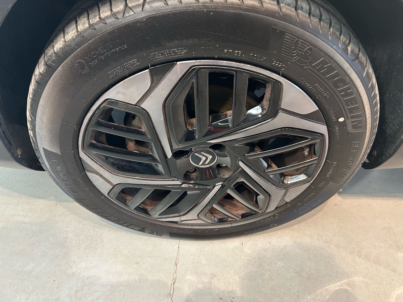 Billede af Citroën C4 1,2 PureTech Shine EAT8 130HK 5d 8g Aut.