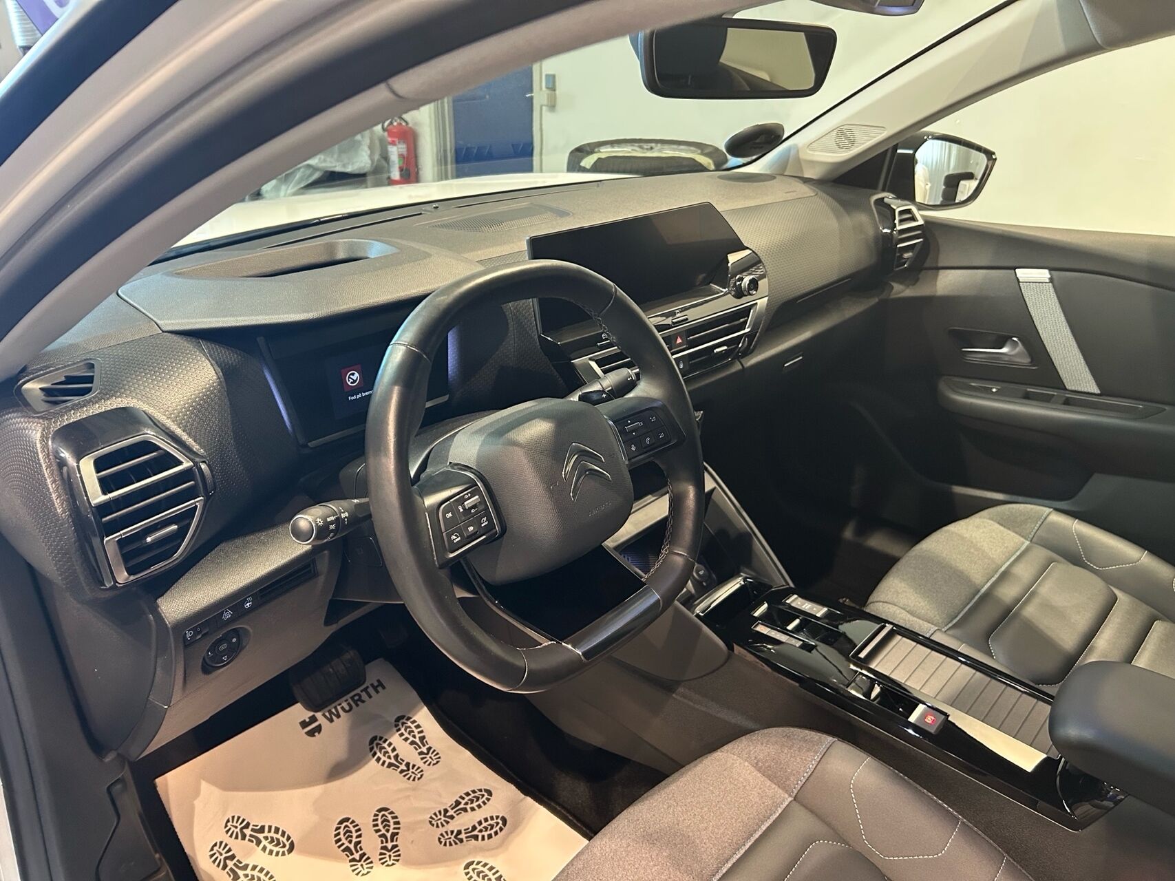 Billede af Citroën C4 1,2 PureTech Shine EAT8 130HK 5d 8g Aut.