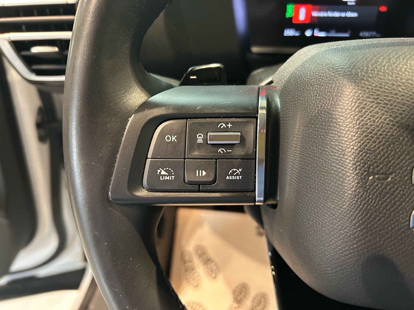 Billede af Citroën C4 1,2 PureTech Shine EAT8 130HK 5d 8g Aut.