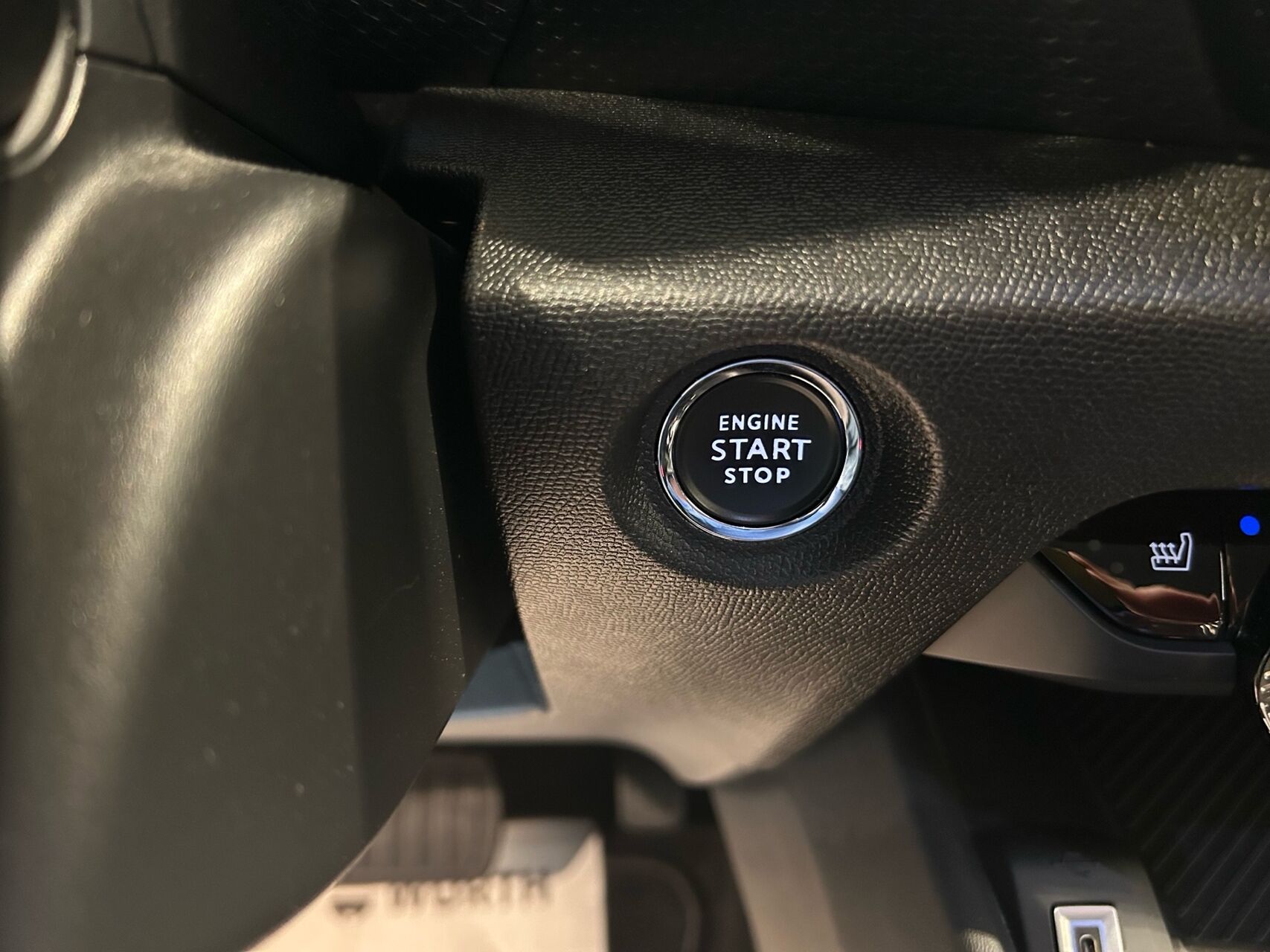 Billede af Citroën C4 1,2 PureTech Shine EAT8 130HK 5d 8g Aut.