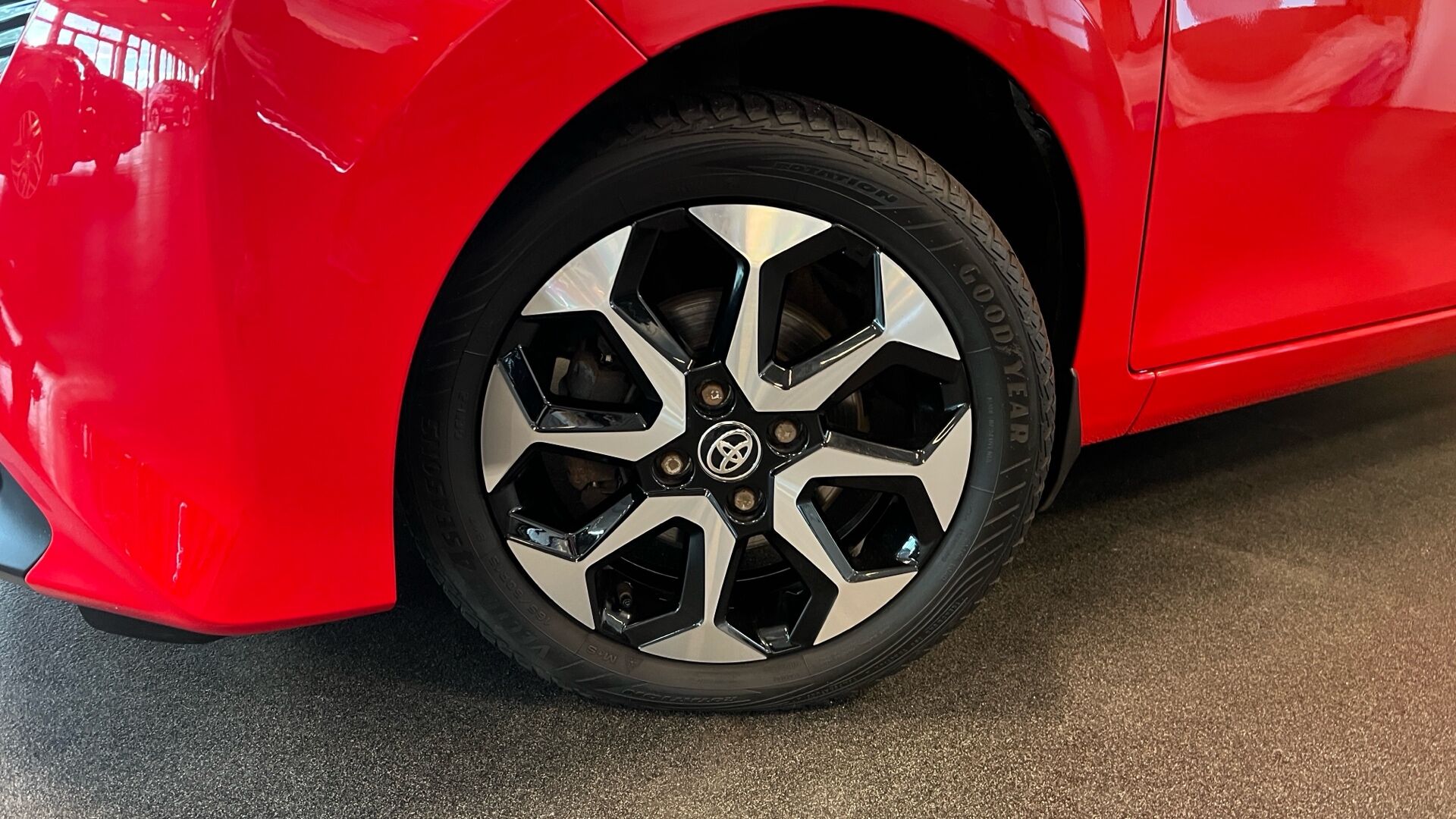 Billede af Toyota Aygo 1,0 VVT-I X-Sky X-Shift 72HK 5d Aut.
