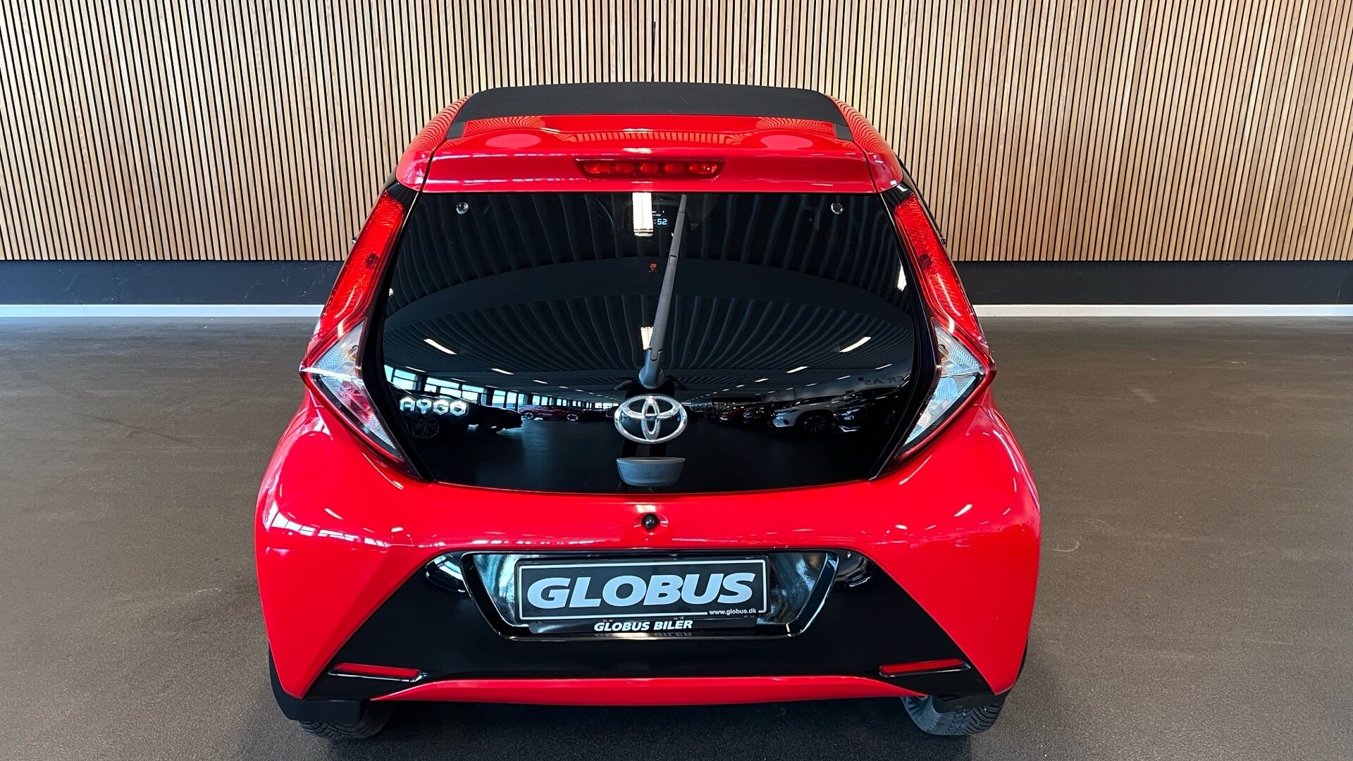 Billede af Toyota Aygo 1,0 VVT-I X-Sky X-Shift 72HK 5d Aut.