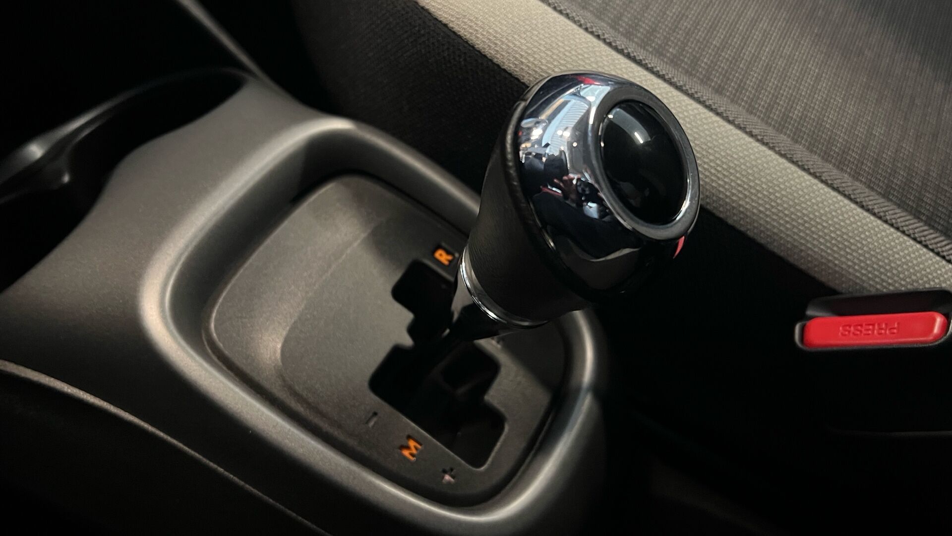 Billede af Toyota Aygo 1,0 VVT-I X-Sky X-Shift 72HK 5d Aut.