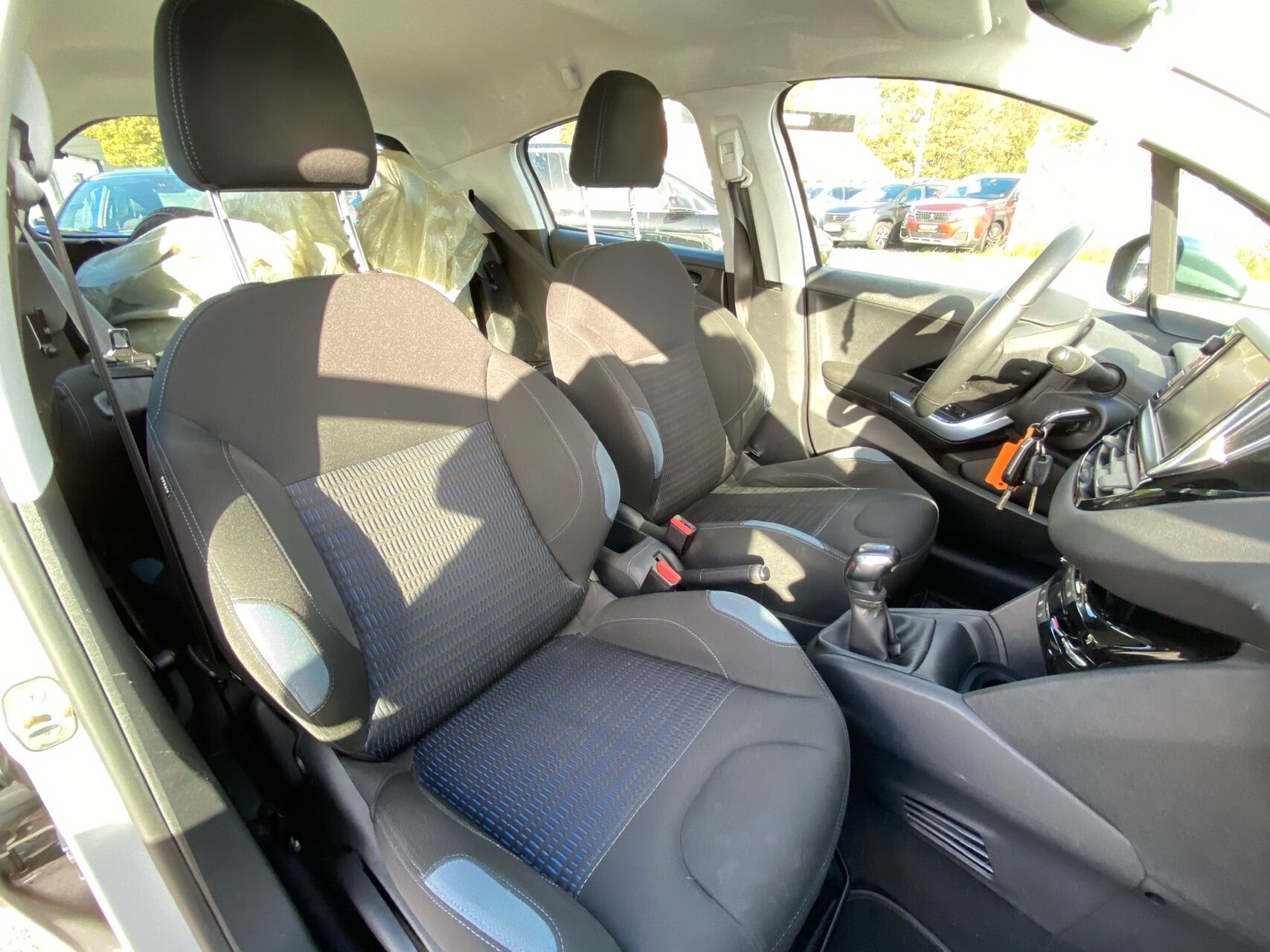 Billede af Peugeot 208 1,6 e-HDi Allure 92HK 5d