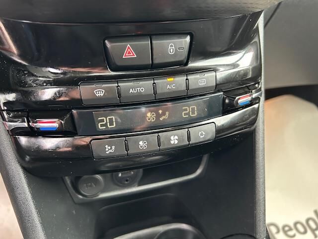 Billede af Peugeot 2008 1,2 PureTech Allure+ 110HK 5d