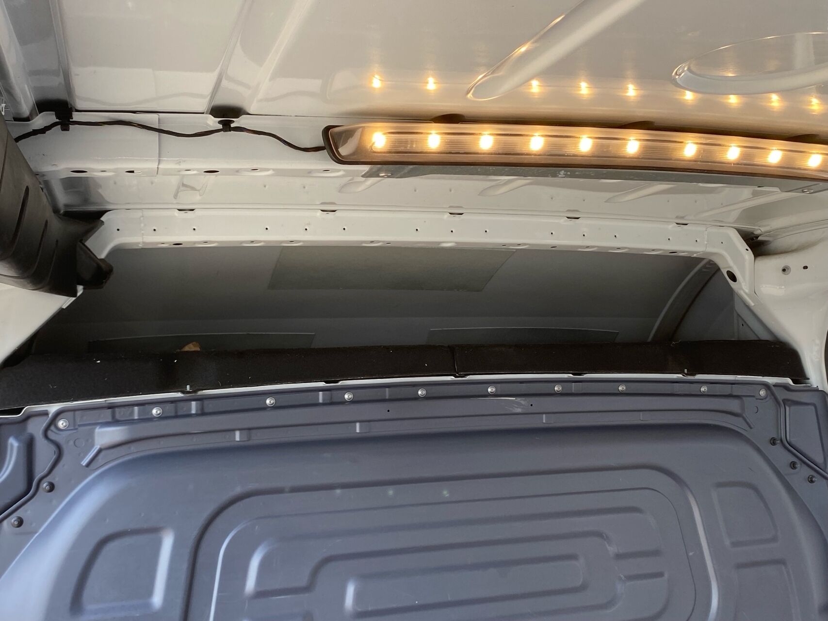 Billede af Mercedes-Benz Sprinter 317 2,0 CDI A4 H2 RWD 9G-Tronic 170HK Van Aut.