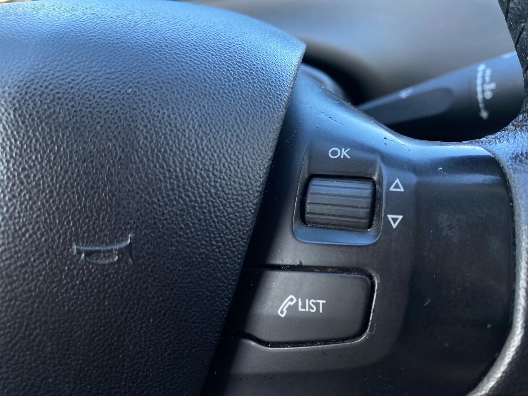 Billede af Peugeot 208 1,6 BlueHDi Desire Sky 100HK 5d