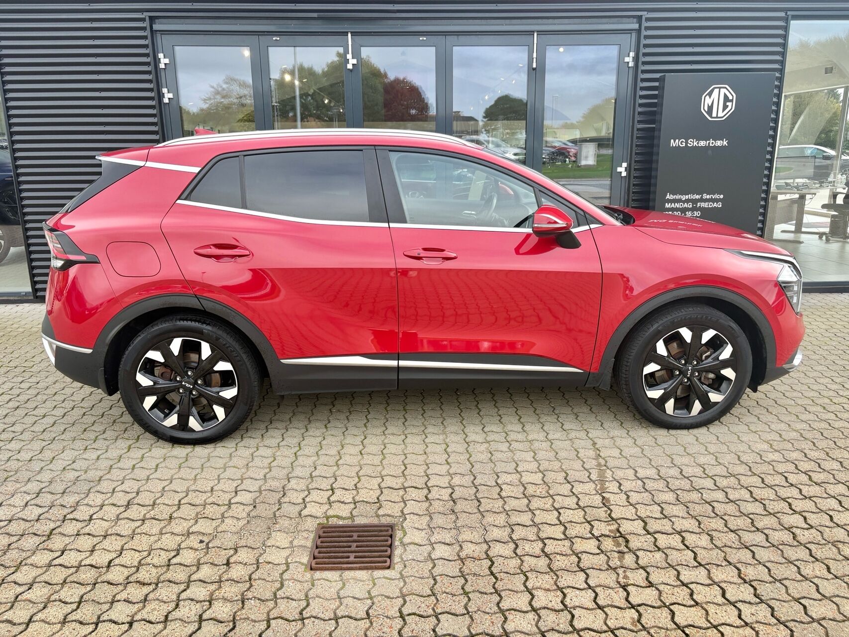 Billede af Kia Sportage 1,6 T-GDI  Plugin-hybrid Upgrade 4WD DCT 265HK 5d 6g Aut.