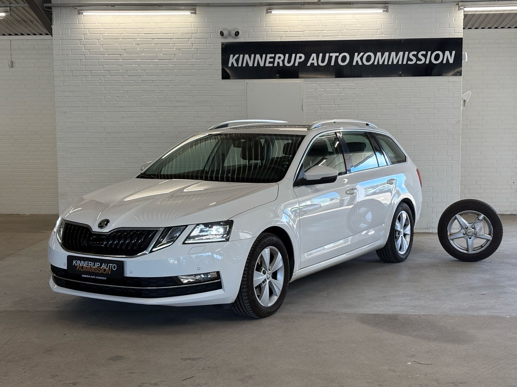 Billede af Skoda Octavia Combi 2,0 TDI Business Line + Dynamic DSG 150HK Stc 7g Aut.