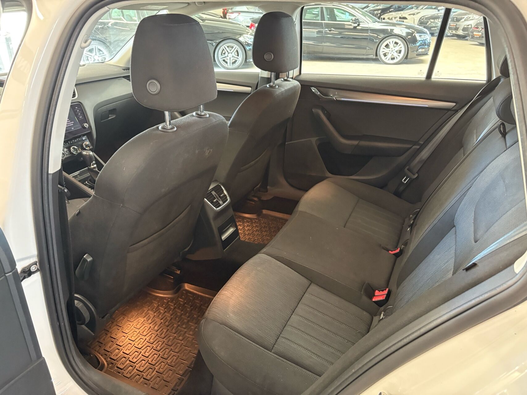 Billede af Skoda Octavia Combi 2,0 TDI Business Line + Dynamic DSG 150HK Stc 7g Aut.
