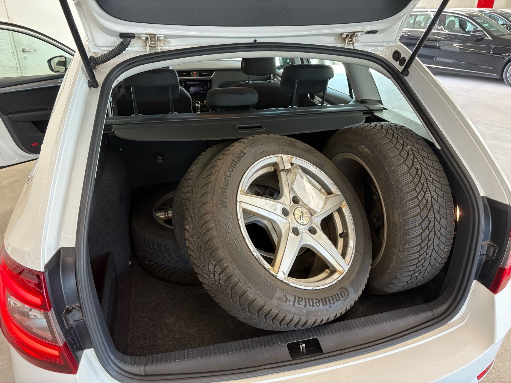 Billede af Skoda Octavia Combi 2,0 TDI Business Line + Dynamic DSG 150HK Stc 7g Aut.