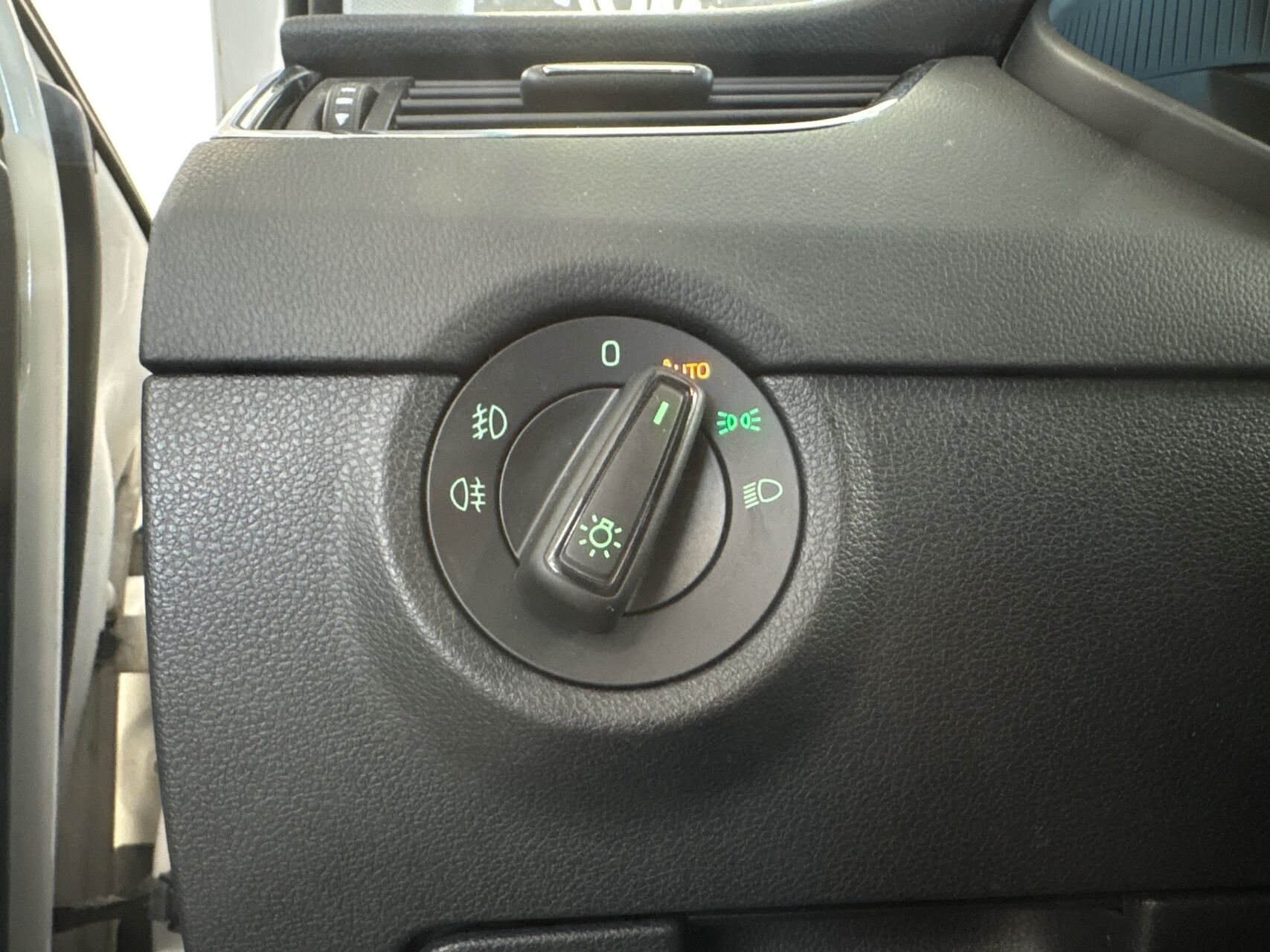 Billede af Skoda Octavia Combi 2,0 TDI Business Line + Dynamic DSG 150HK Stc 7g Aut.
