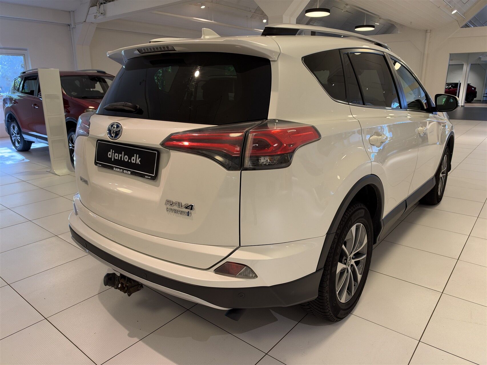 Billede af Toyota RAV4 2,5 Hybrid H3 Safety Sense 4x2 197HK 5d 6g Aut.