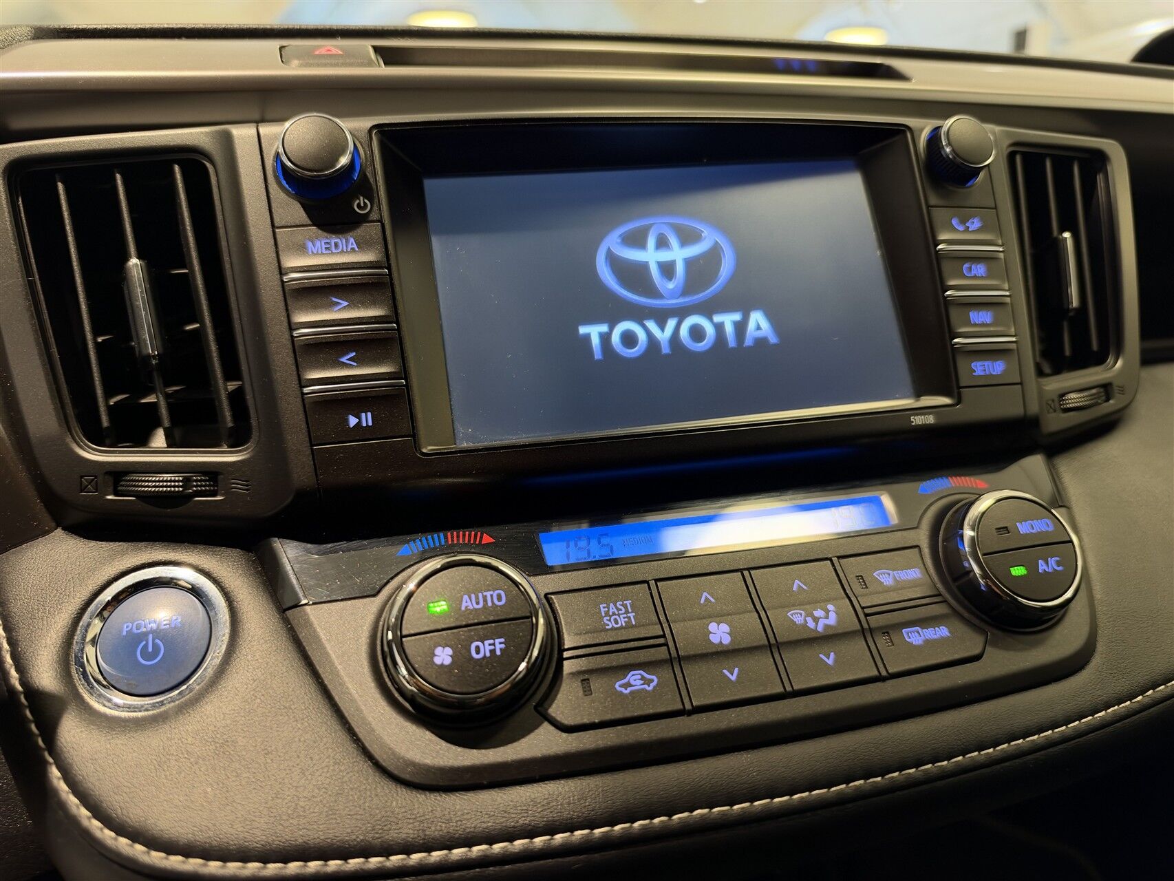 Billede af Toyota RAV4 2,5 Hybrid H3 Safety Sense 4x2 197HK 5d 6g Aut.